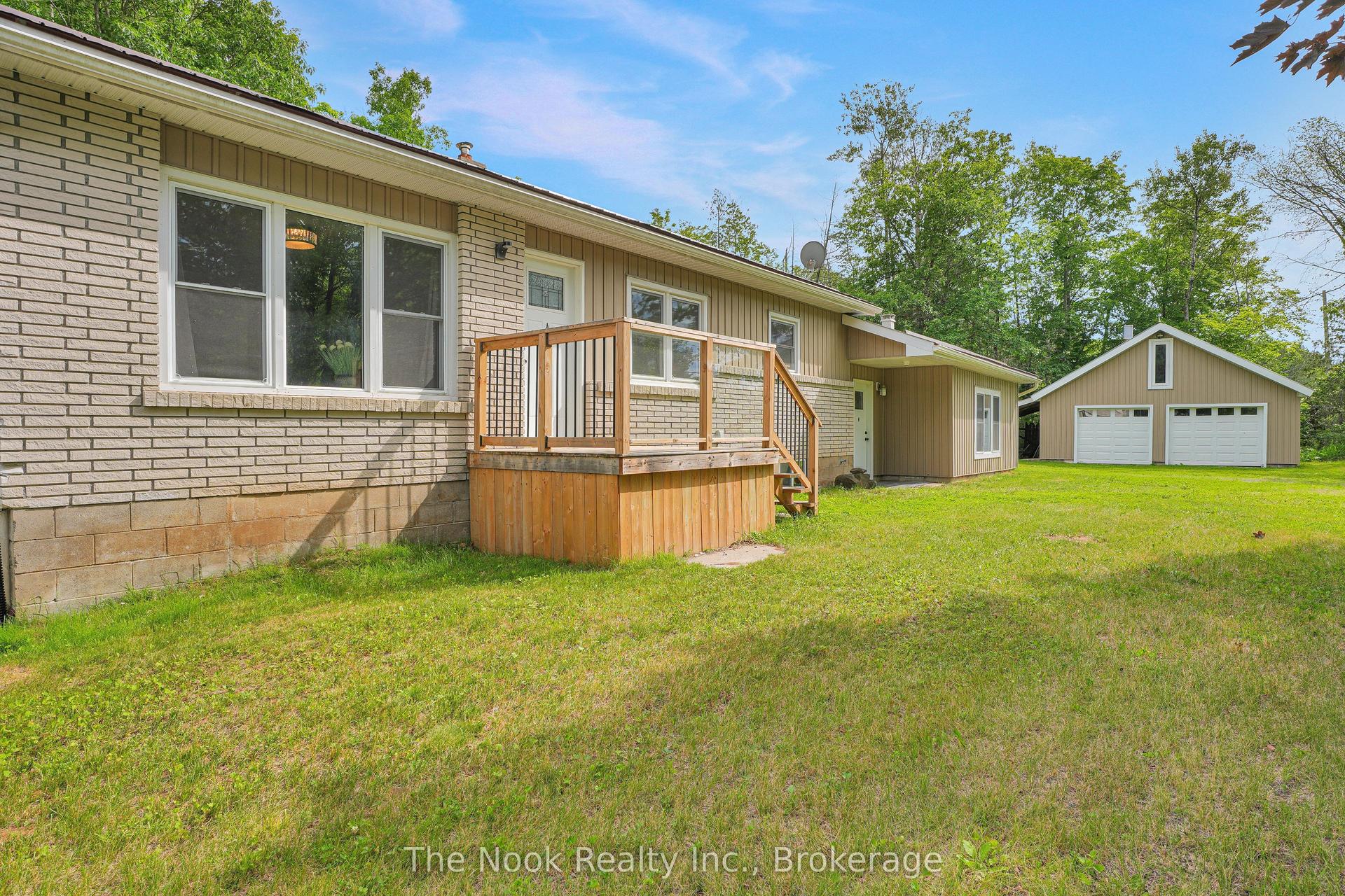 28 WESLEMKOON LAKE Road, Tudor and Cashel — Detached for sale, photo 1