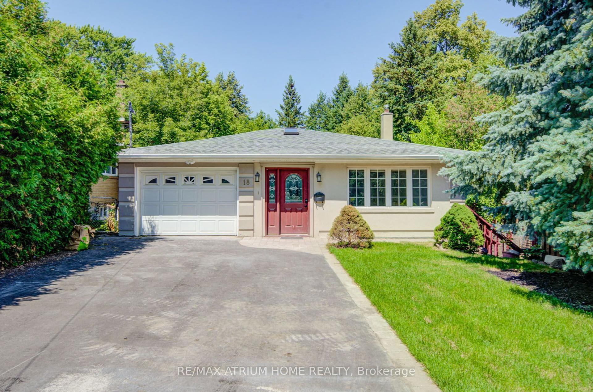 18 Doverwood Court, Toronto — Detached for sale, photo 1