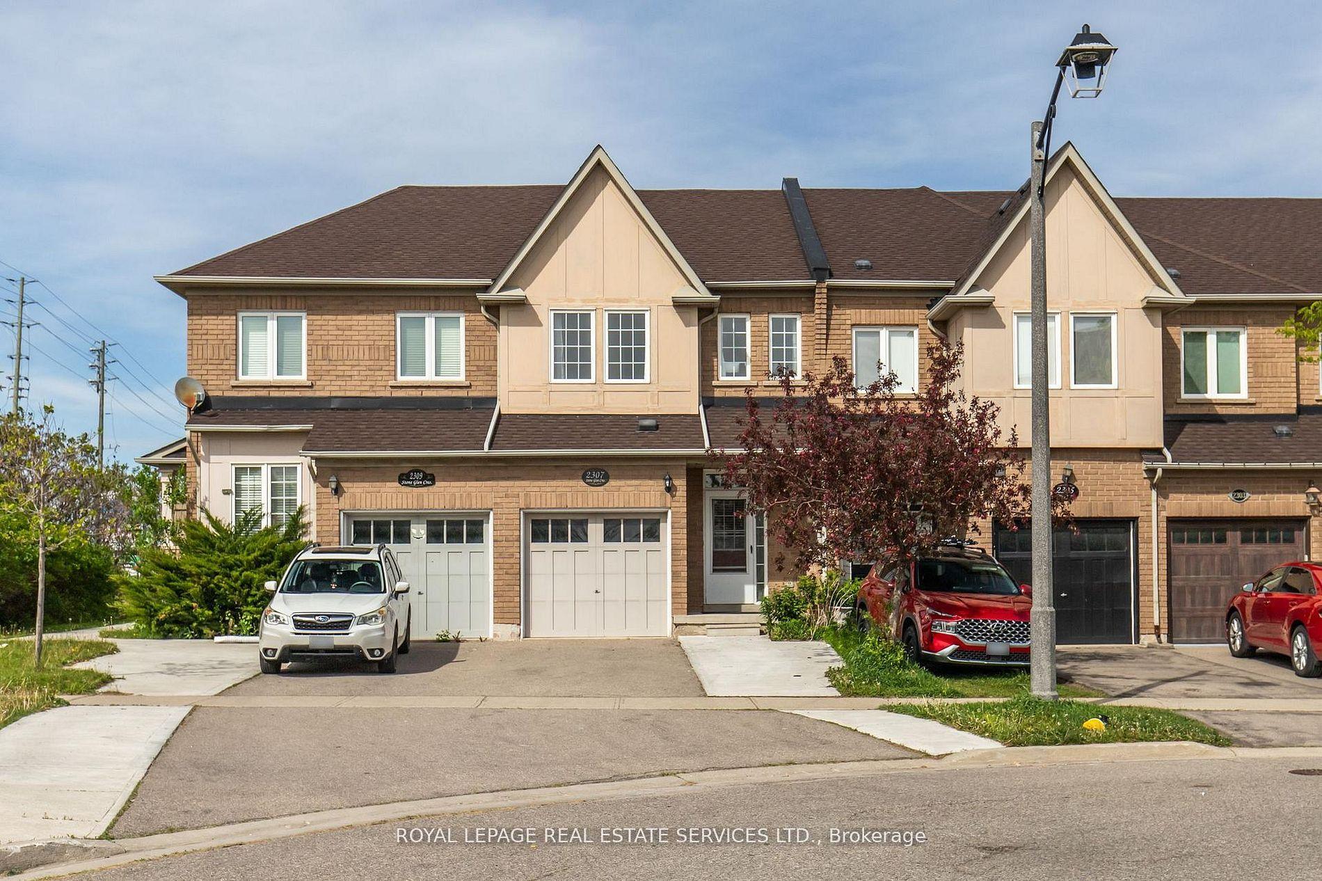2307 Stone Glen Crescent, Oakville — Townhouse for sale, photo 1