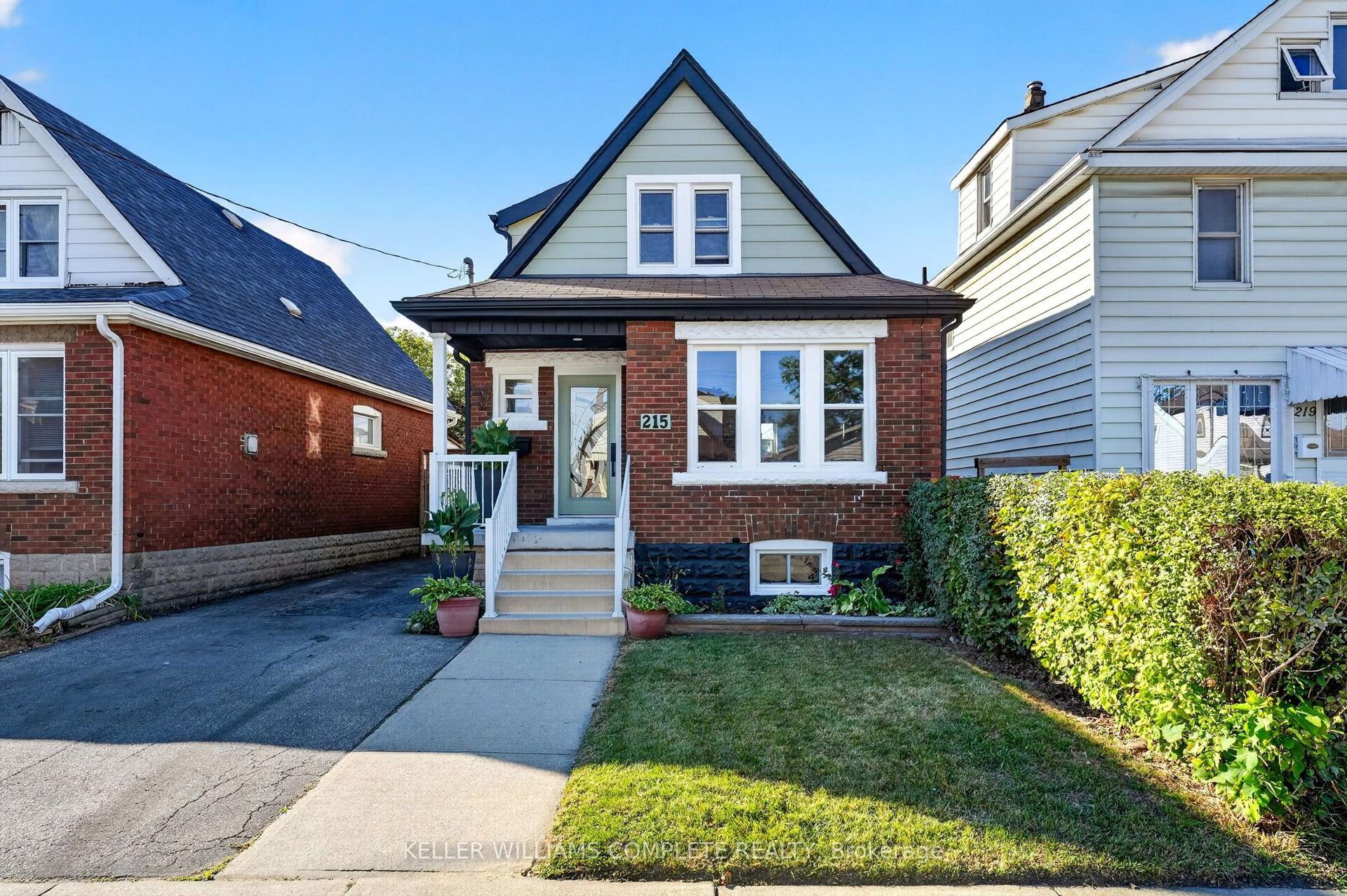 215 PALING Avenue, Hamilton — Detached for sale, photo 1