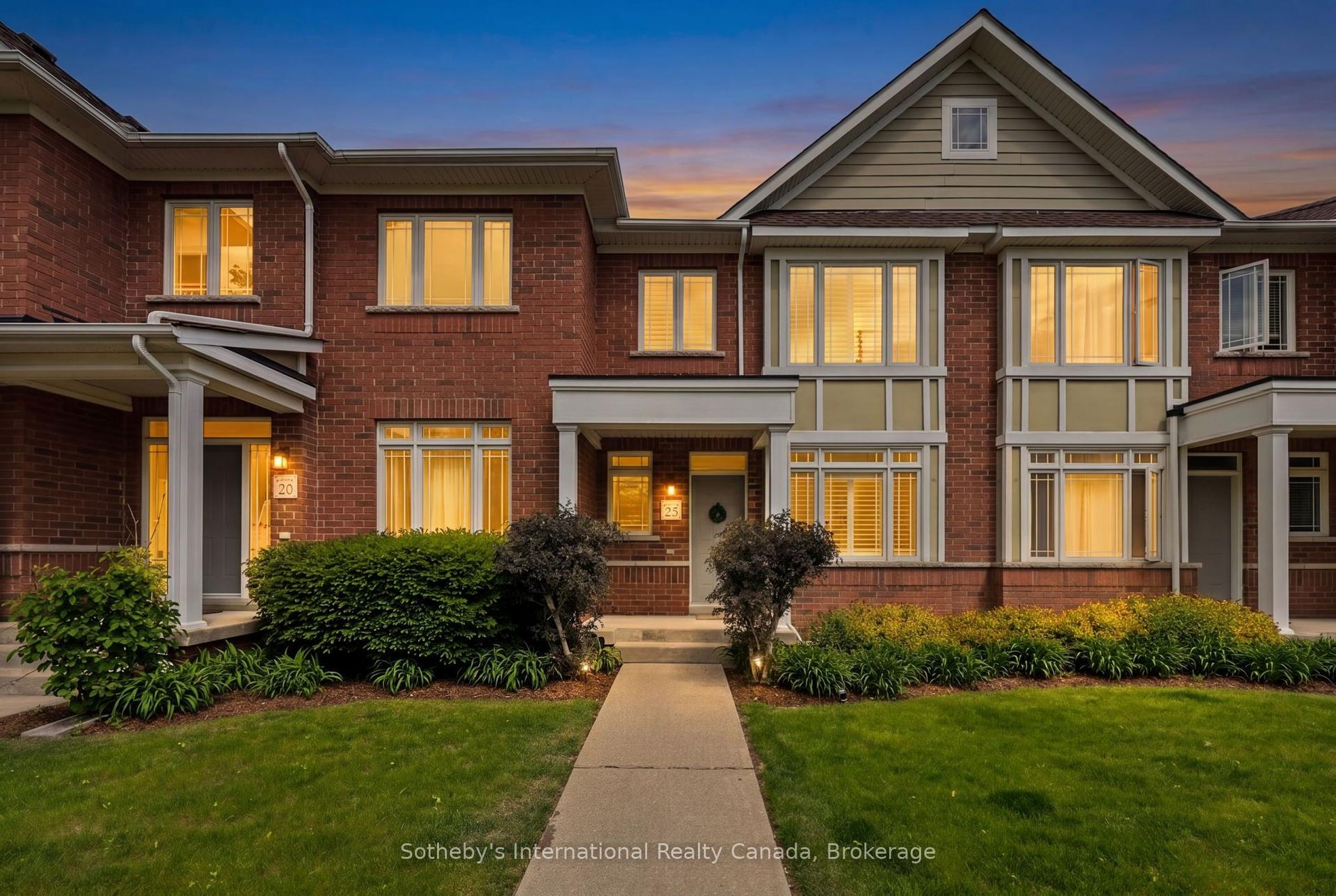 25 North Maple Street — photo 1
