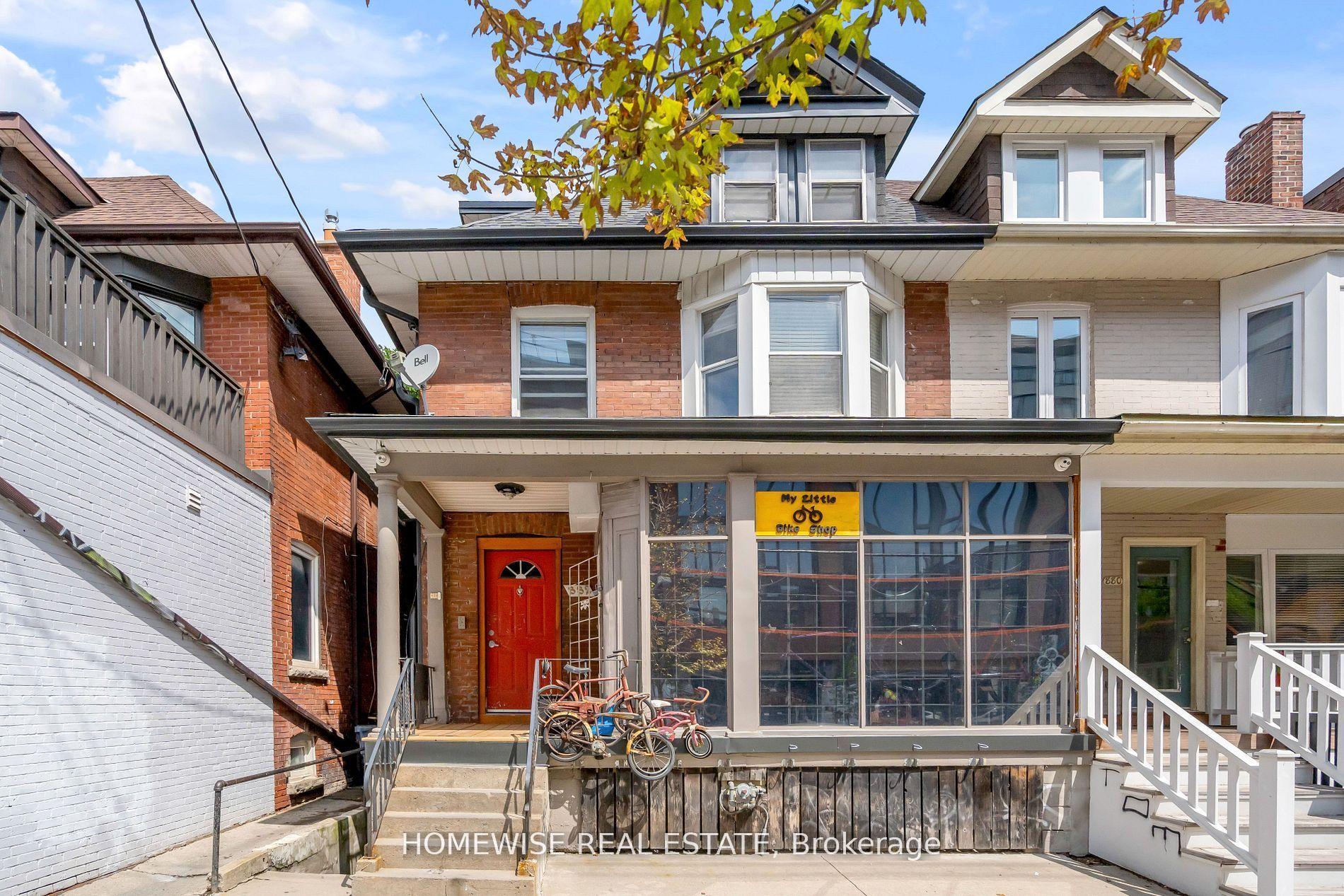 882 College Street 5 #5, Toronto — Semi-Detached for lease, photo 1