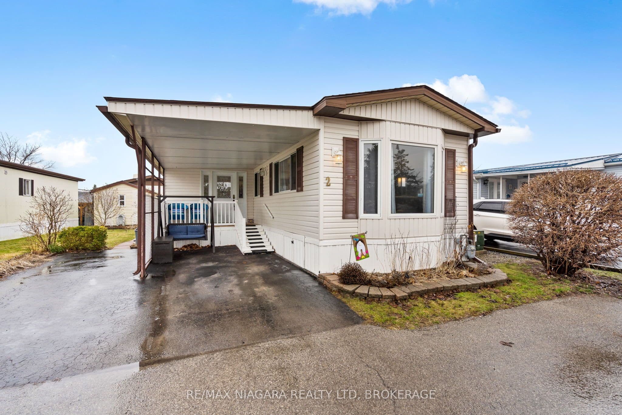 3033 Townline Road — photo 1