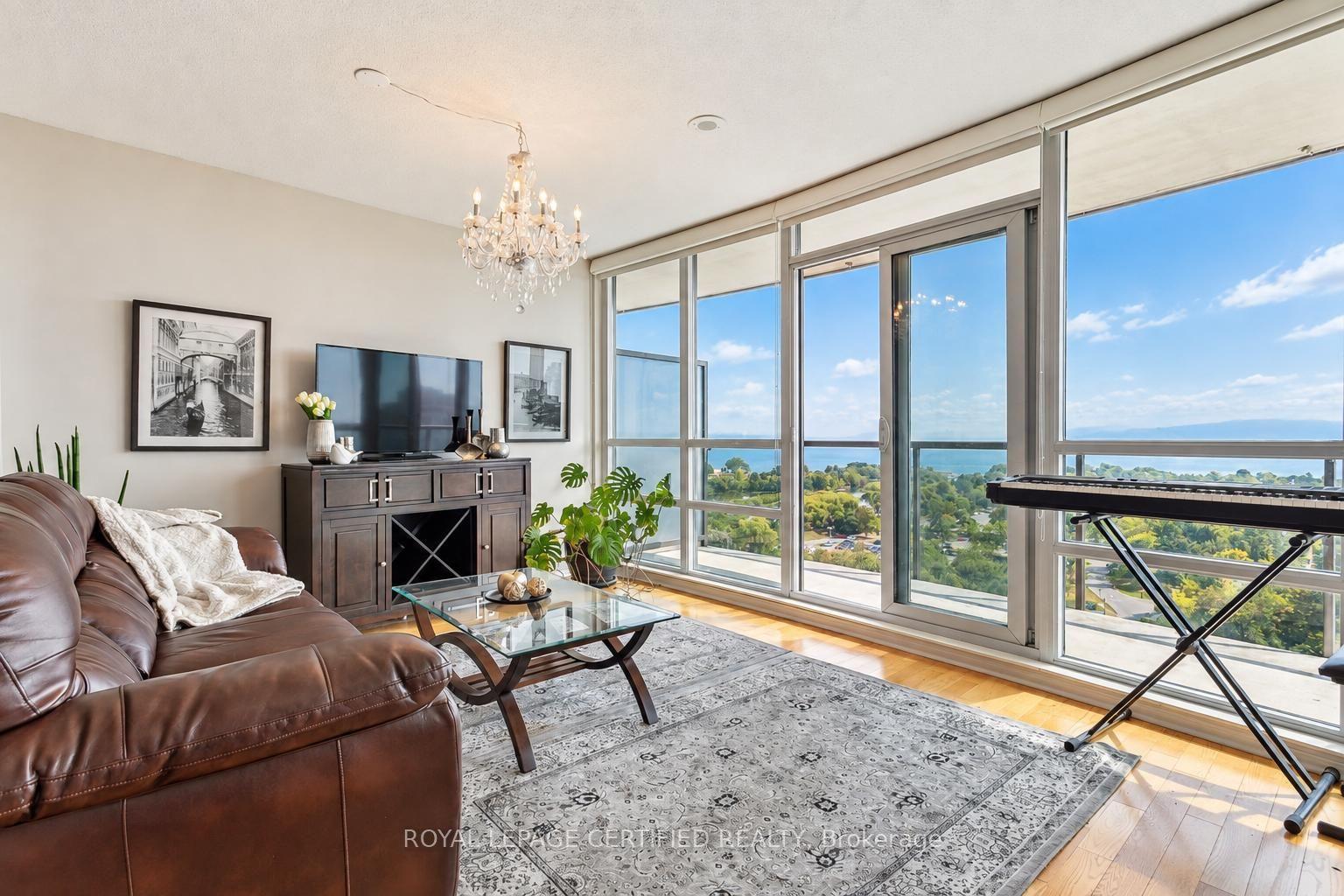 2240 Lakeshore Boulevard 1208 #1208, Toronto — Condo for lease, photo 1