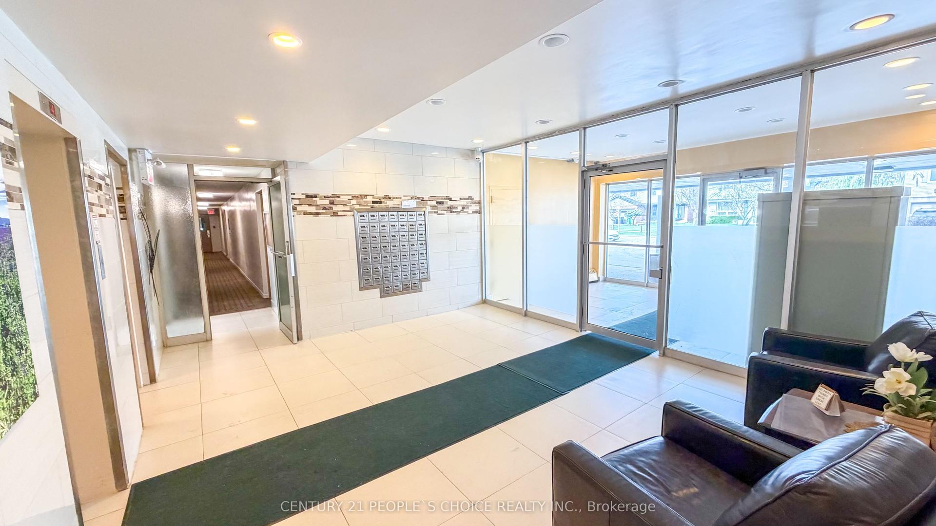 2485 Woking Crescent 201 #201, Mississauga — Condo for sale, photo 1