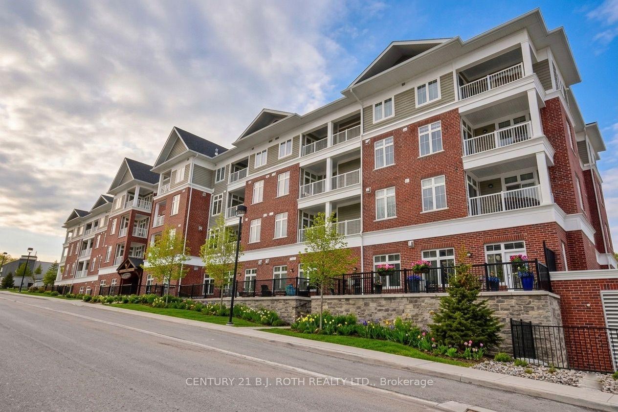40 Horseshoe Boulevard 107 #107 — photo 1