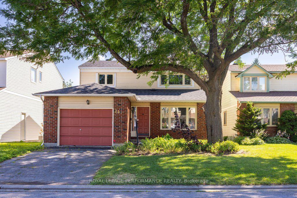 14 Birkett Street, Barrhaven — Detached for sale, photo 1