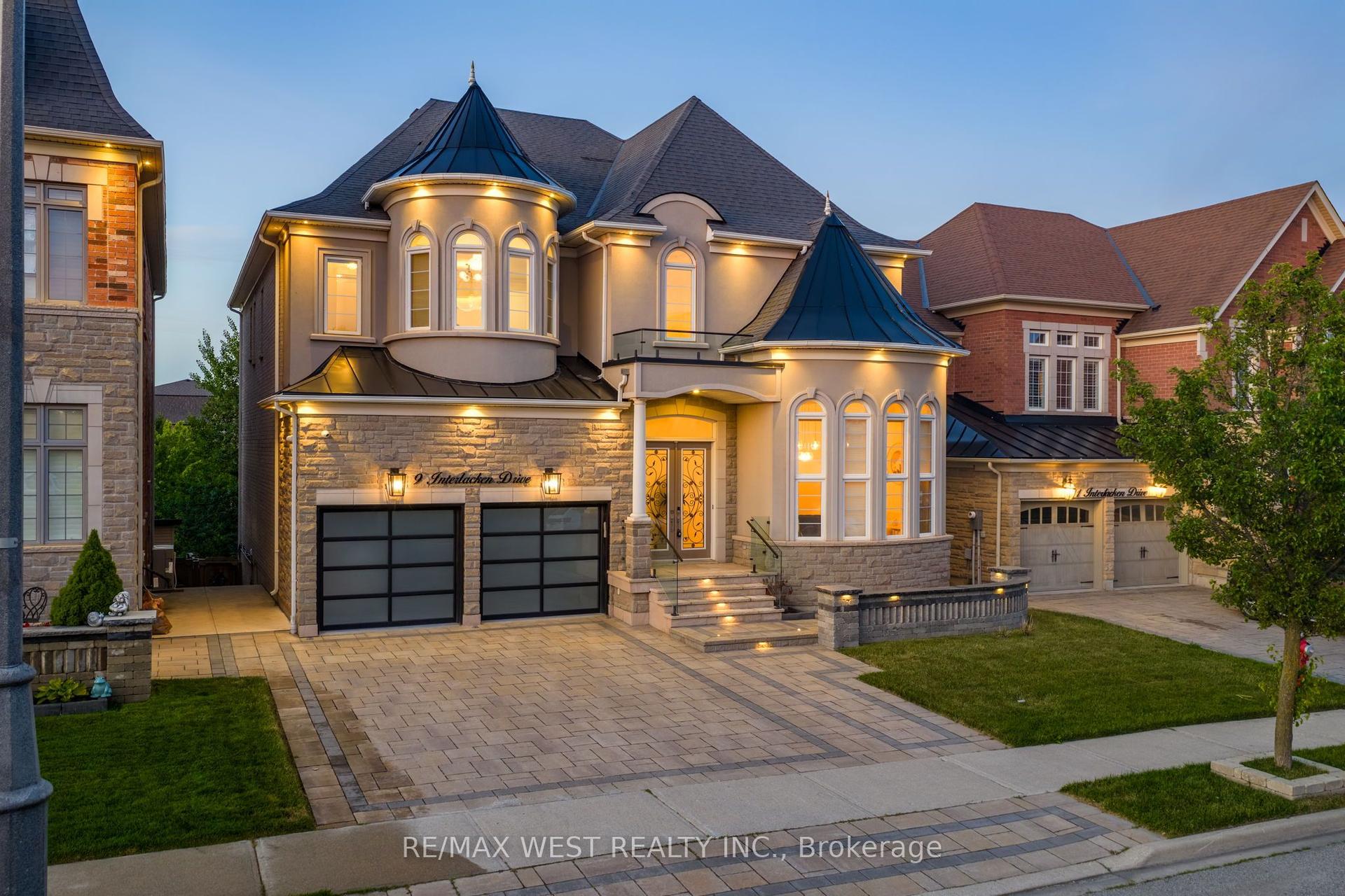 9 Interlacken Drive — photo 1