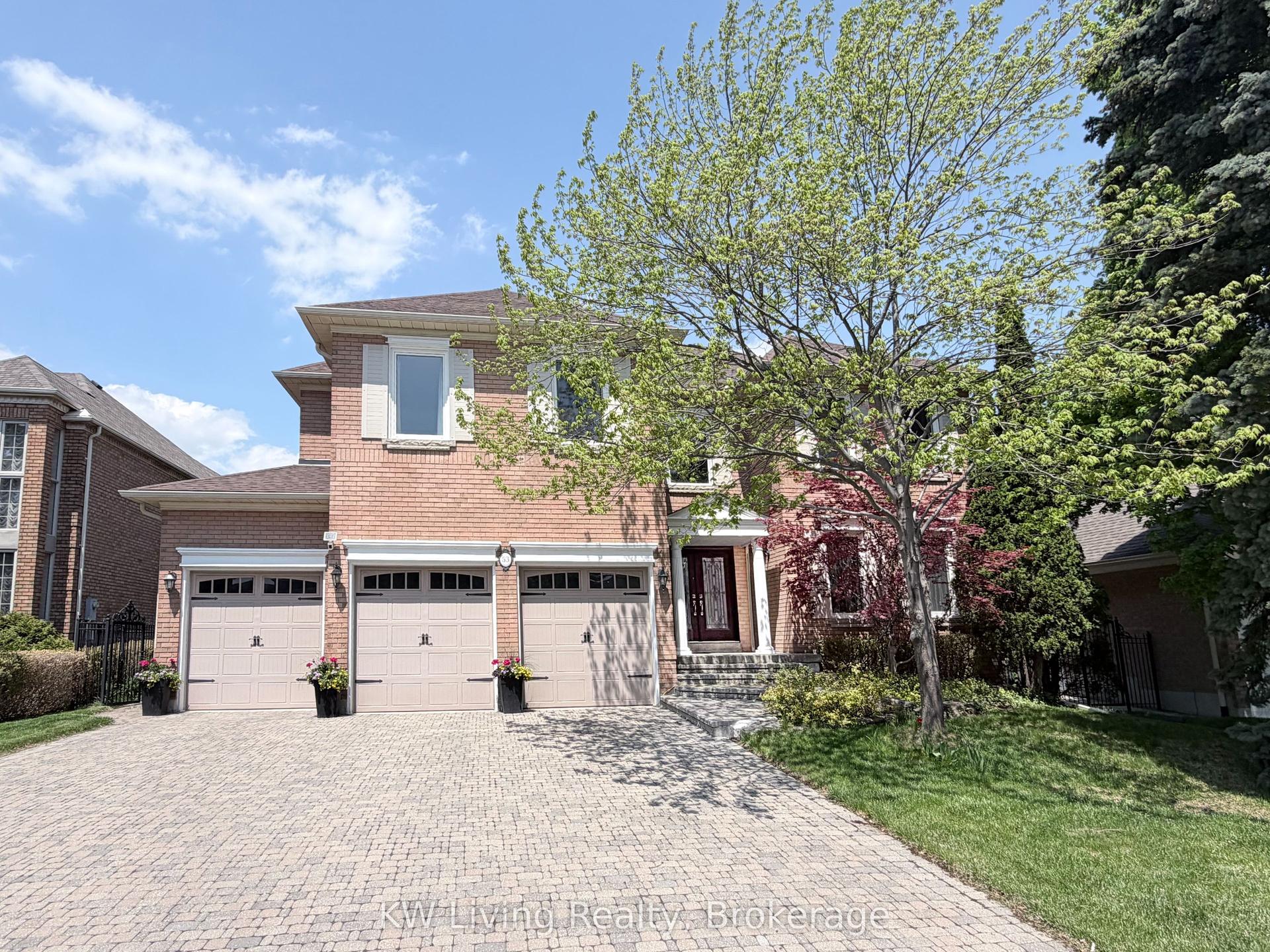 53 Brookshill Crescent N, Richmond Hill — Detached for sale, photo 1