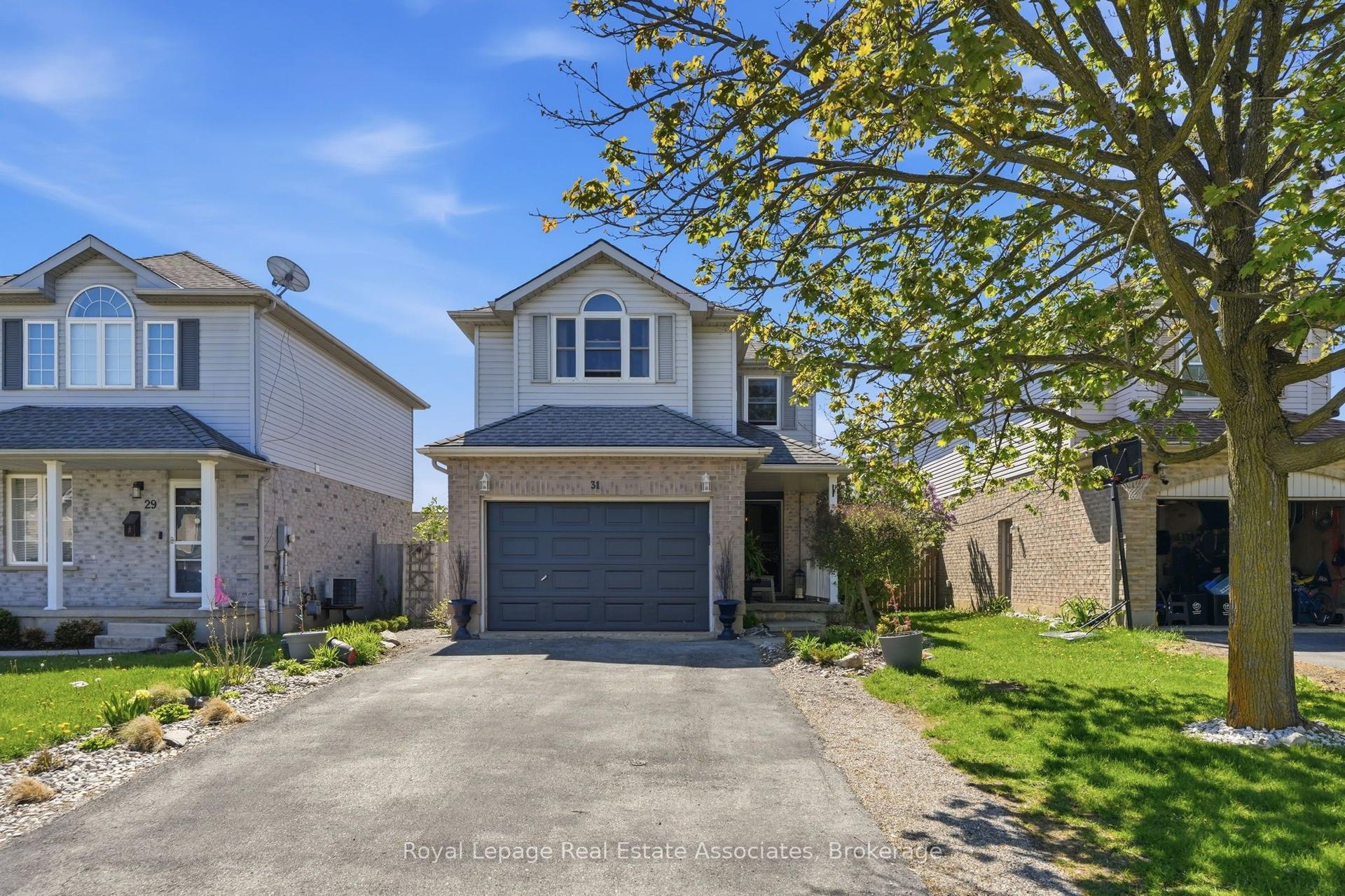 31 Tulip Drive — photo 1
