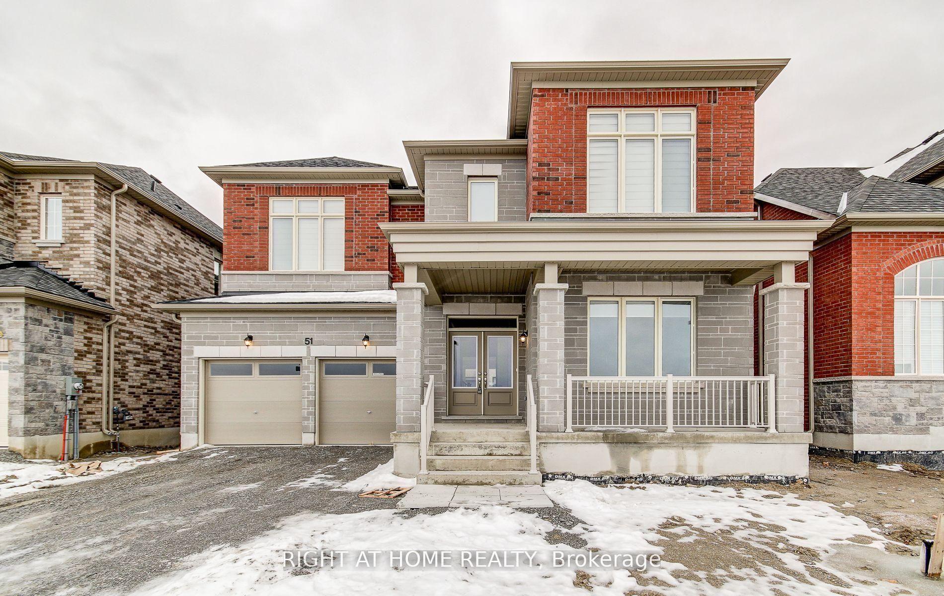 51 Lorrain Hand Crescent, Georgina — Detached for lease, photo 1