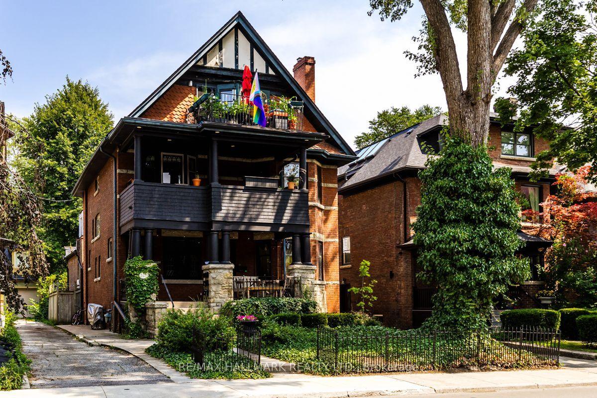 321 Palmerston Boulevard Lower Back #Lower Back, Toronto — Multiplex for lease, photo 1