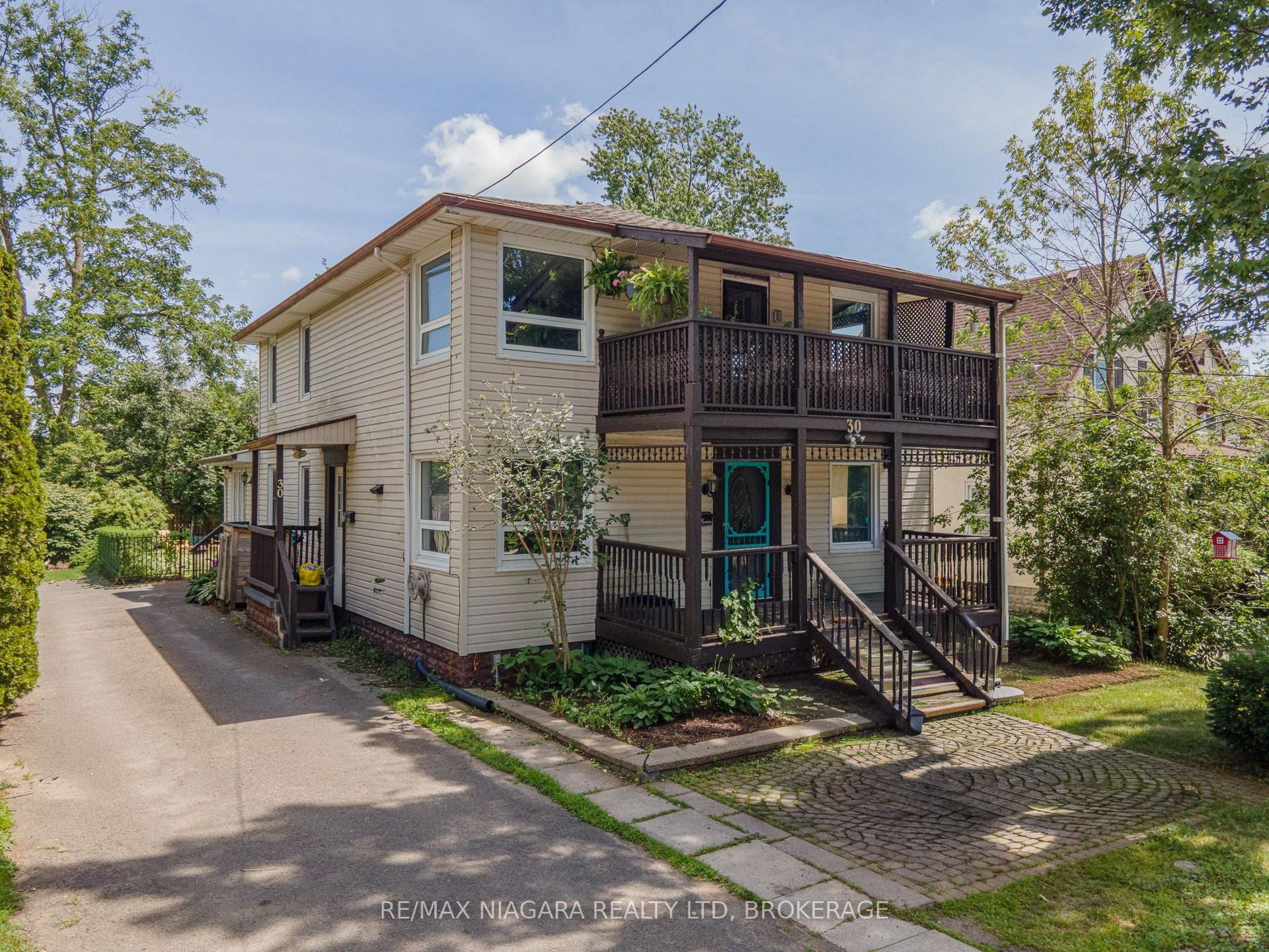 30 Shotwell Street, Welland — Detached for sale, photo 1