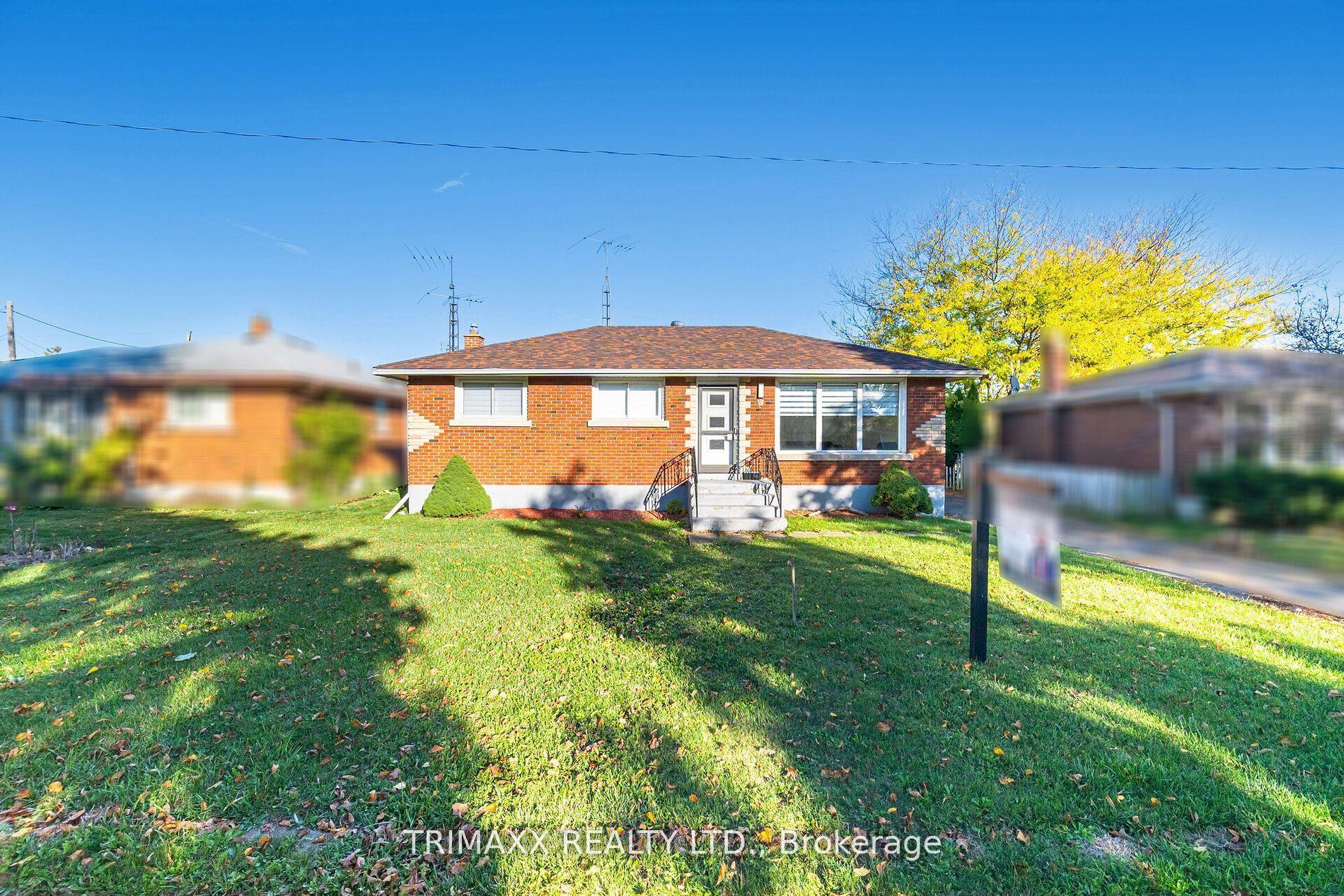 60 Parkdale Drive — photo 1