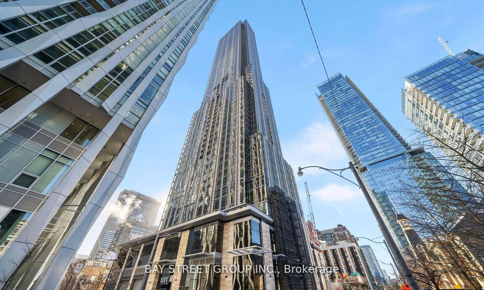 11 Yorkville Avenue 6006 #6006, Toronto — Condo for sale, photo 1