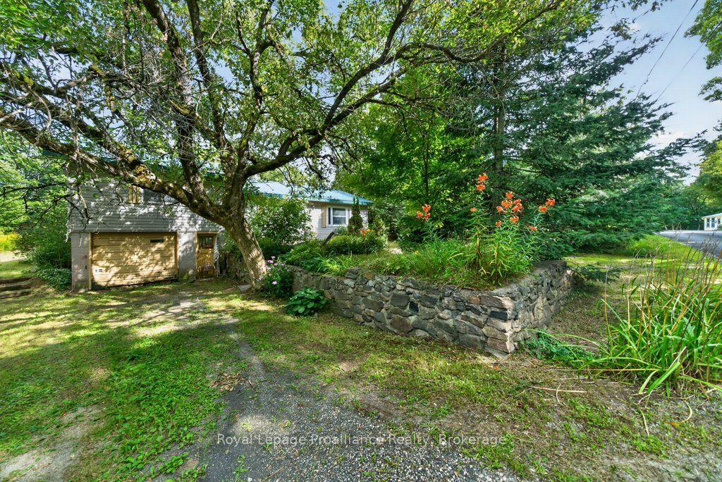 2452 Henderson Road, Frontenac — Detached for sale, photo 1