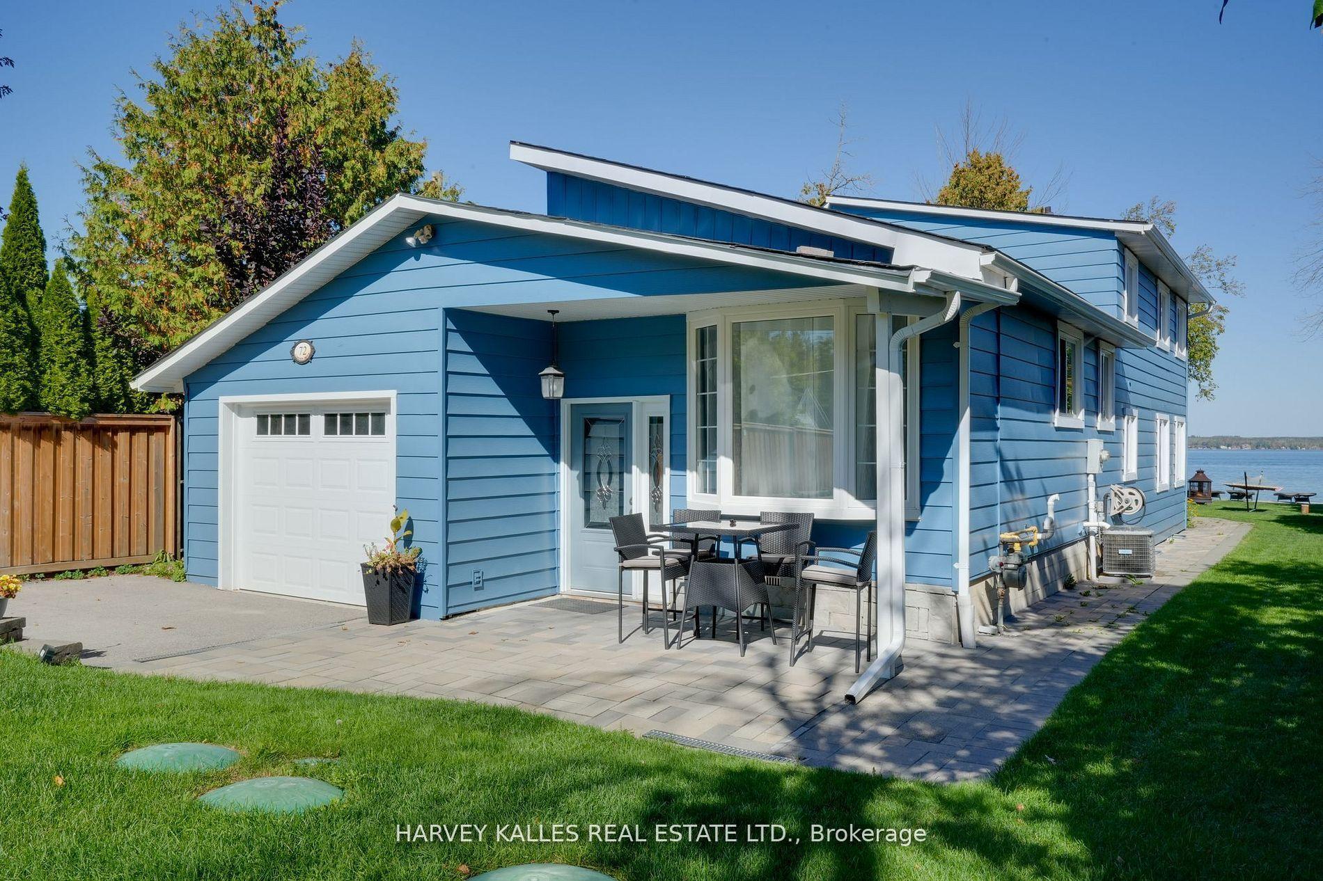 72 Lakeside Drive — photo 1