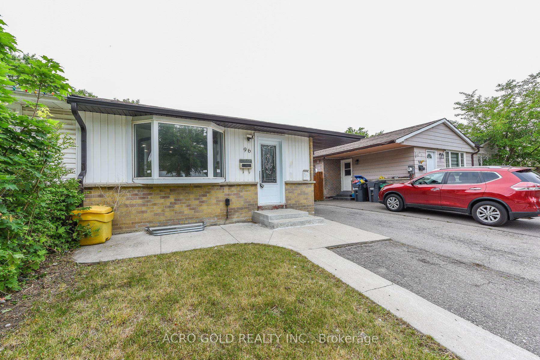 96 Archdekin Drive, Brampton — Semi-Detached for sale, photo 1