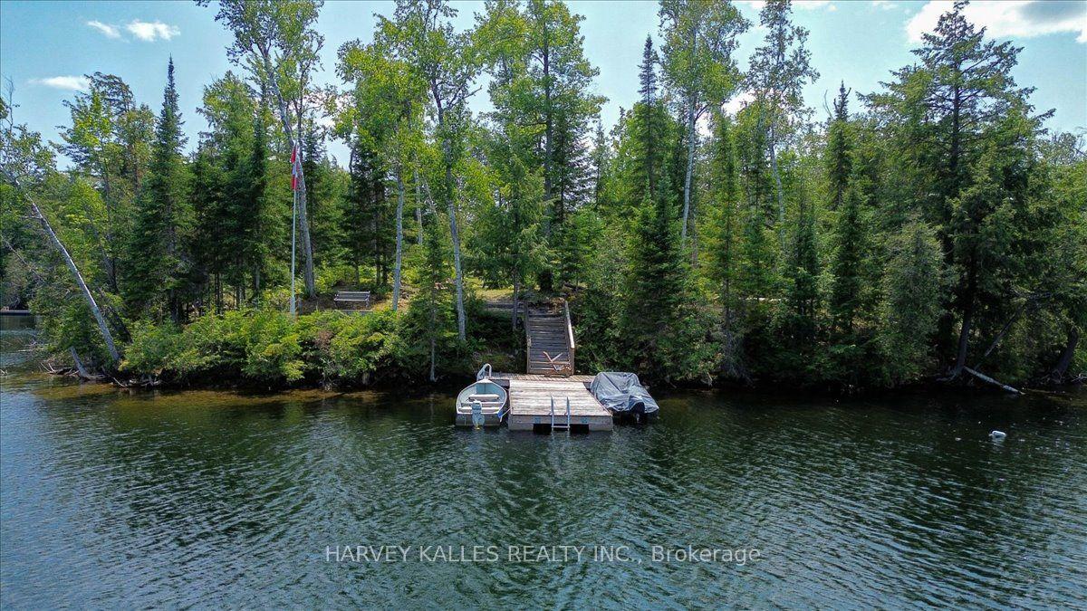321 Maple Landing Lane, Tudor and Cashel — Detached for sale, photo 1