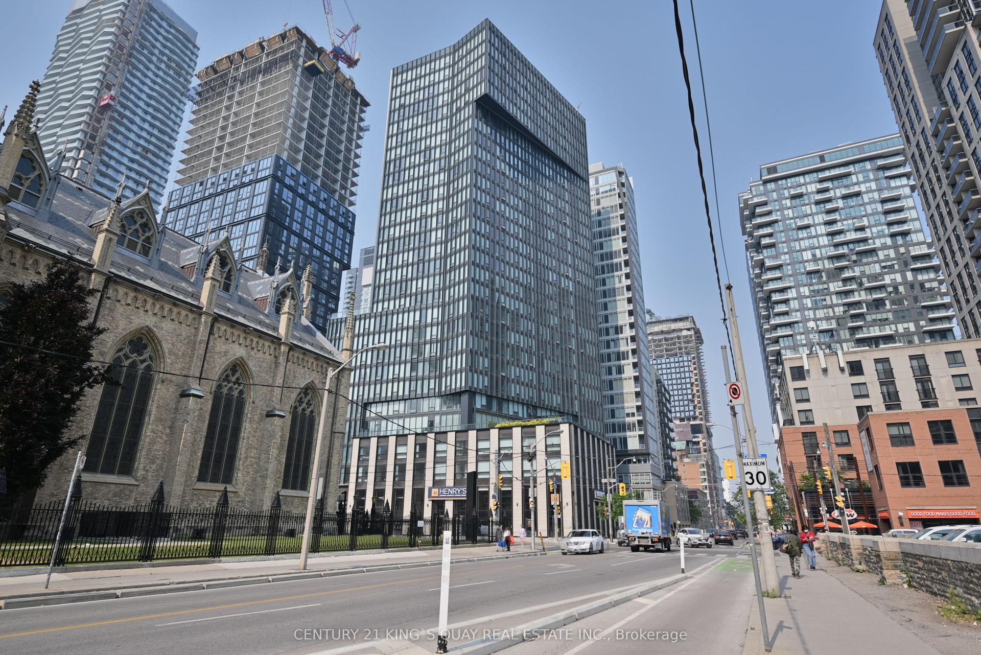 60 Shuter Street 2206 #2206, Toronto — Condo for lease, photo 1