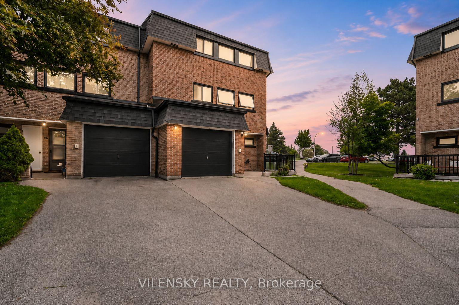 14 Poplar Crescent 19 #19 — photo 1