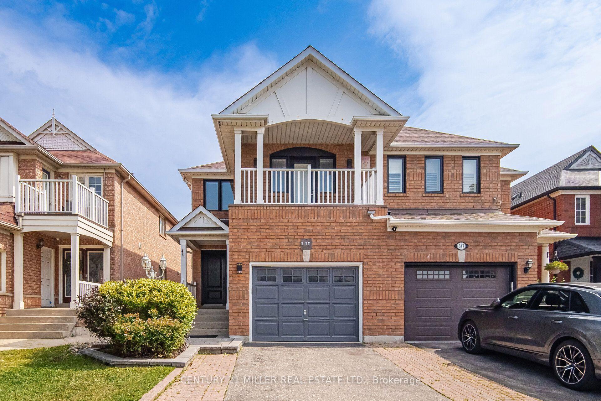 689 Macbeth Heights, Mississauga — Detached for sale, photo 1