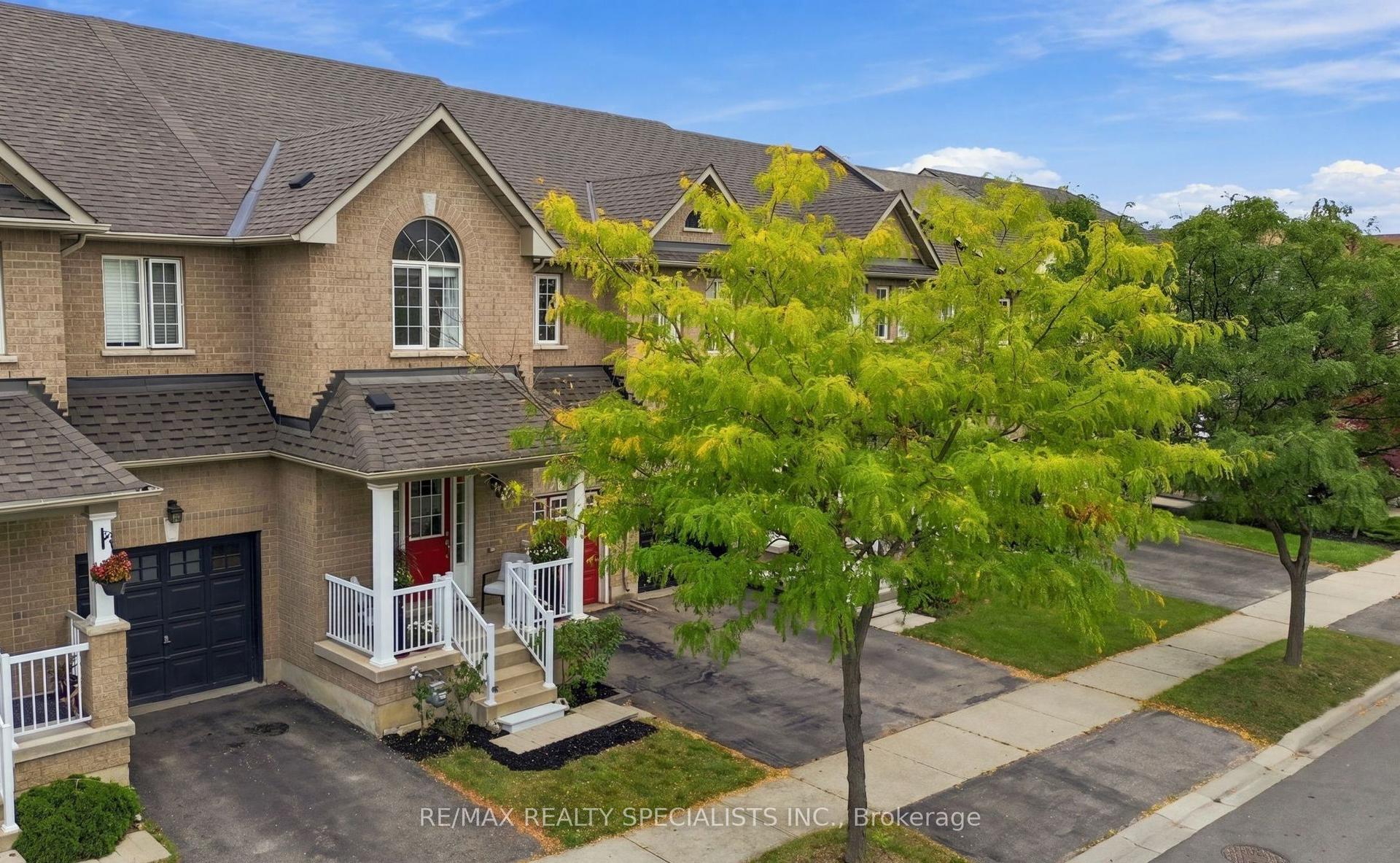 1140 Bonin Crescent, Milton — Townhouse for sale, photo 1