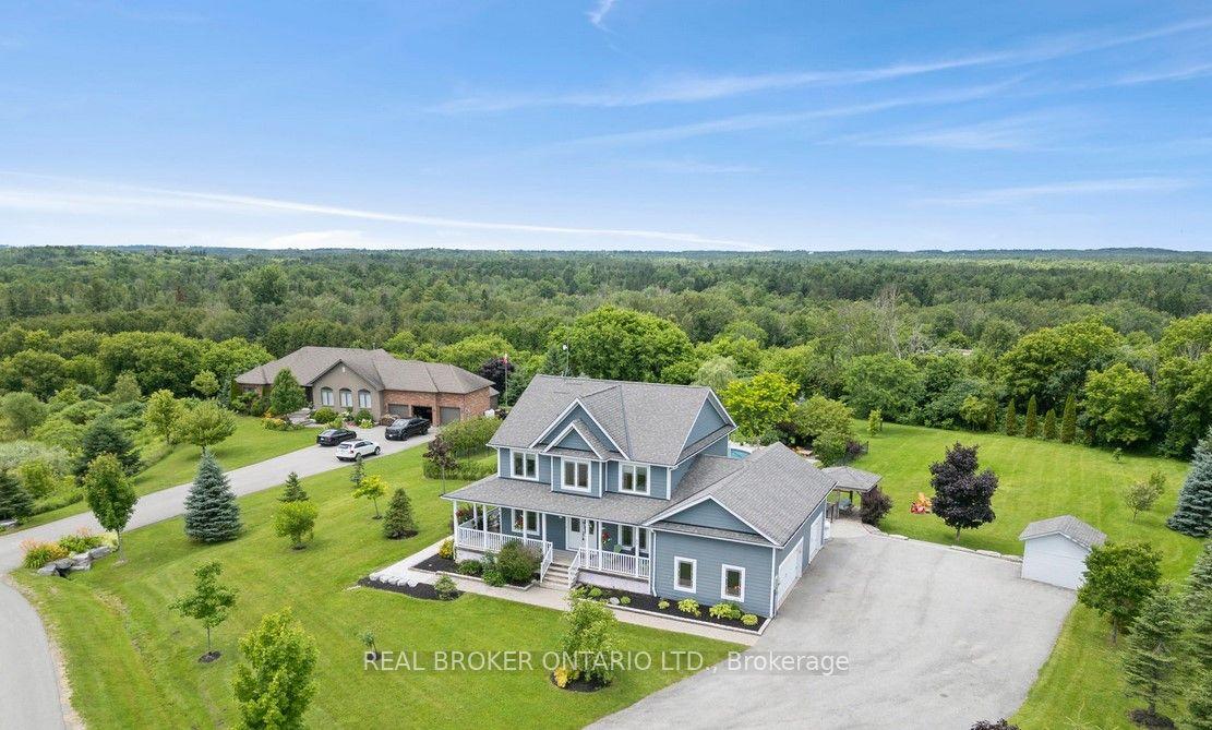 27 Bagshaw Crescent, Uxbridge — Detached for sale, photo 1
