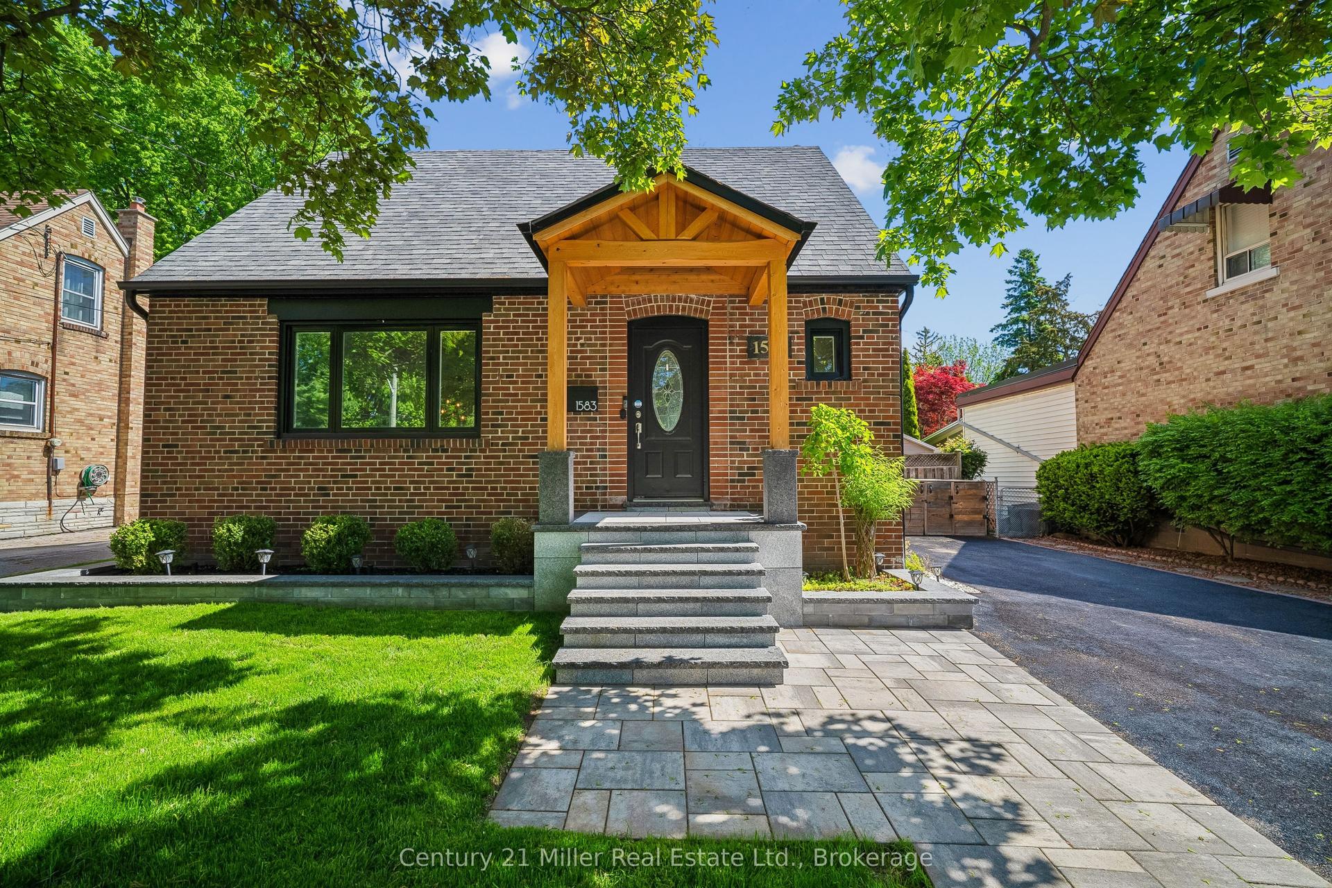 1583 Blanefield Road, Mississauga — Detached for lease, photo 1