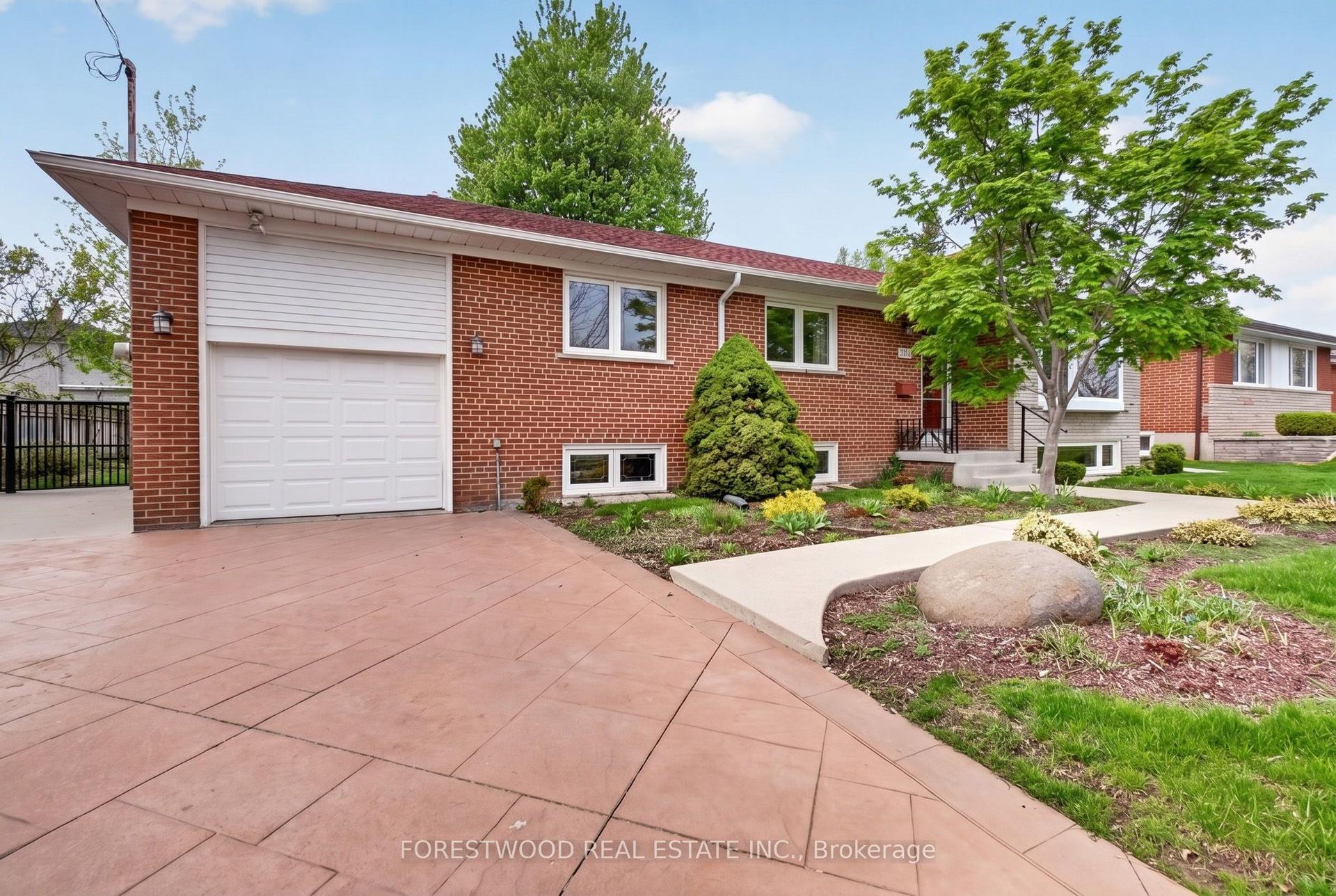 651 Breckenridge Road — photo 1