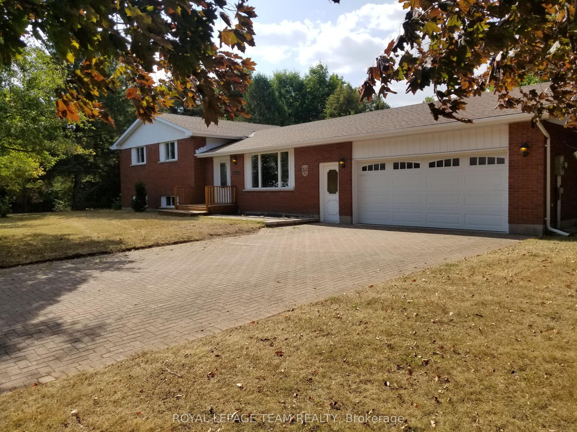 7595 Snake Island Road — photo 1