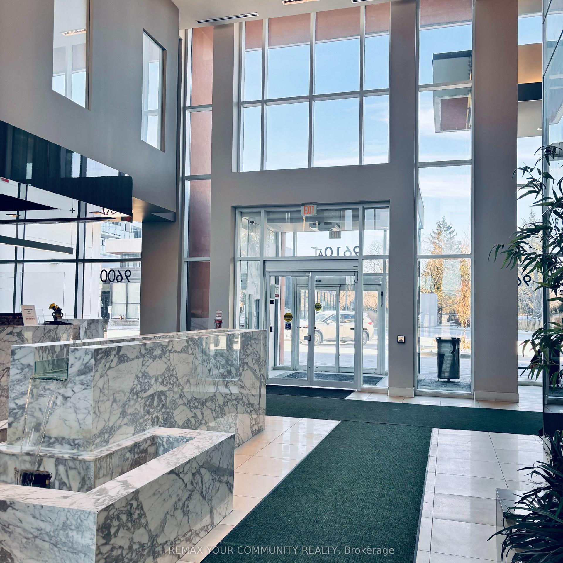 9600 YONGE Street 318B #318B, Richmond Hill — Condo for lease, photo 1