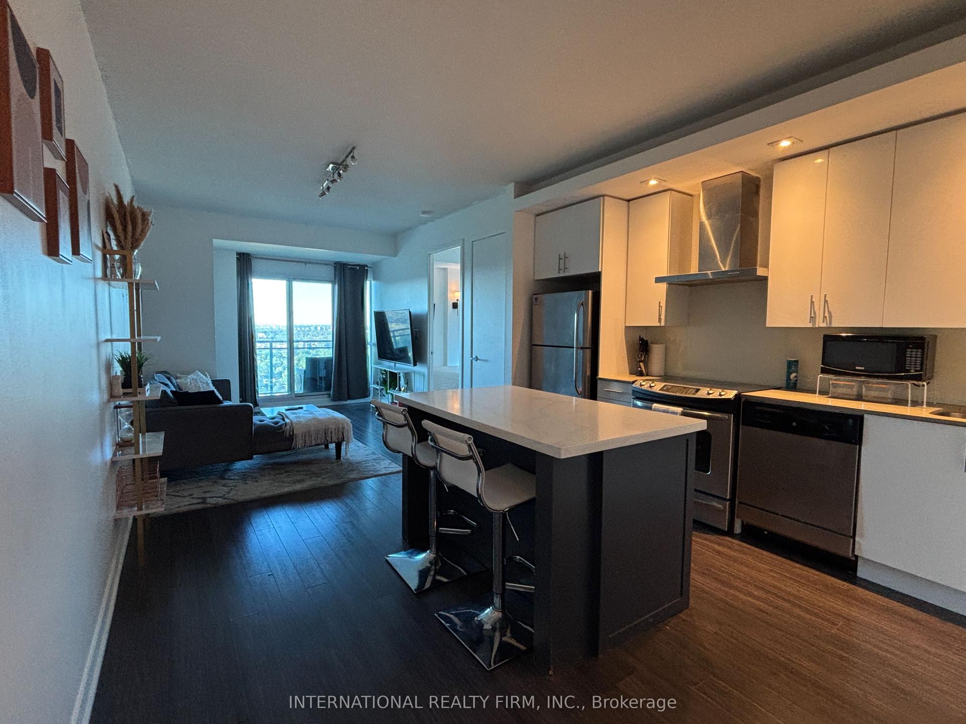 165 Legion Road N 2923 #2923, Toronto — Condo for lease, photo 1