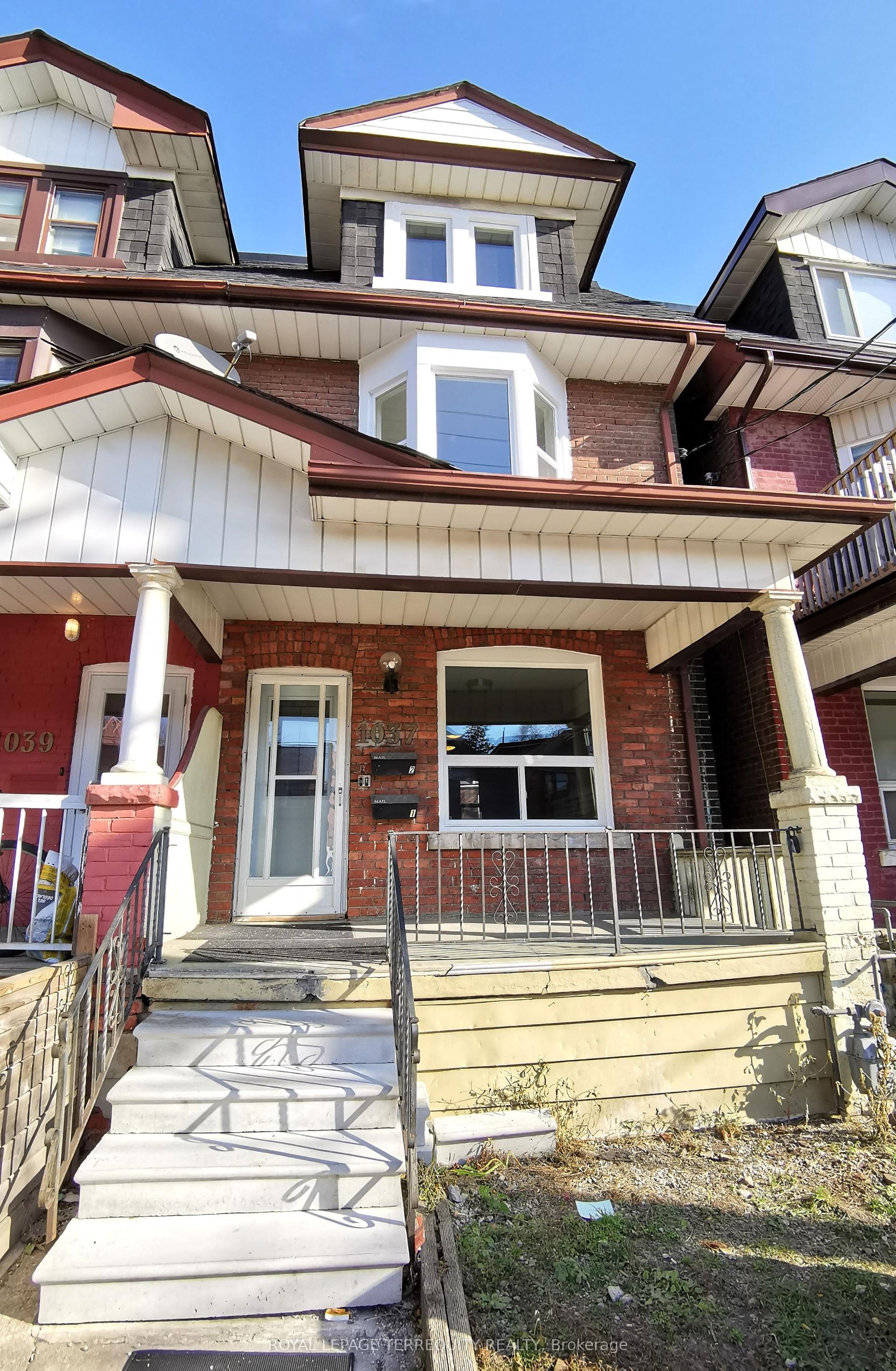 1037 Bathurst Street #2 ##2 — photo 1
