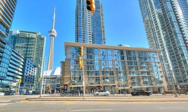 9 Spadina Avenue 706 #706, Toronto — Condo for lease, photo 1