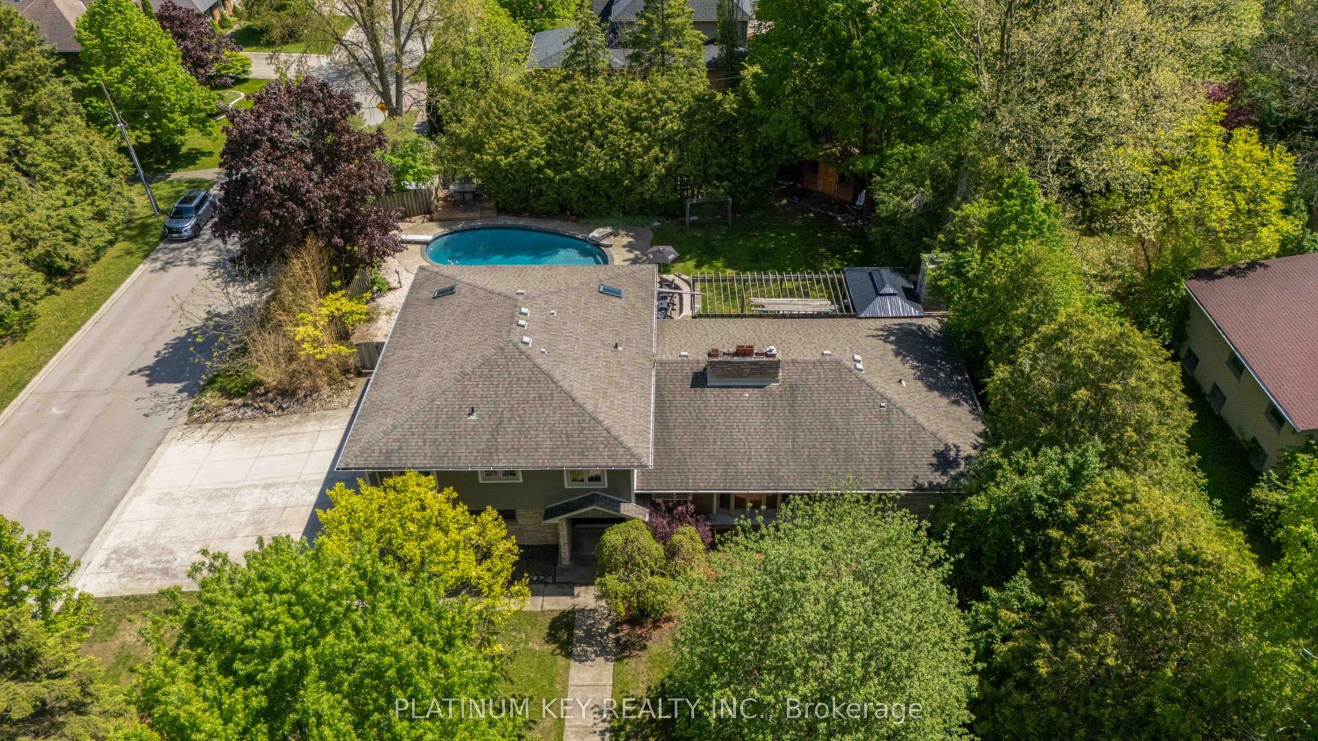 1571 McClure Drive — photo 1