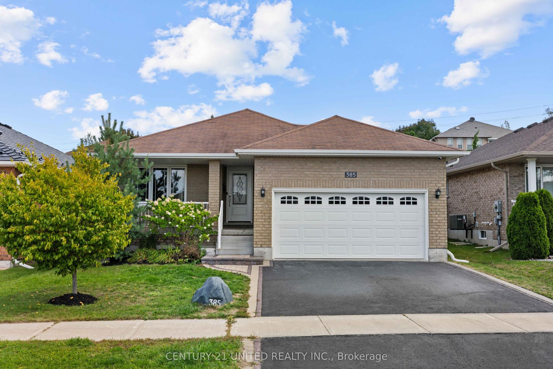 385 Bianco Crescent, Peterborough — Detached for sale, photo 1