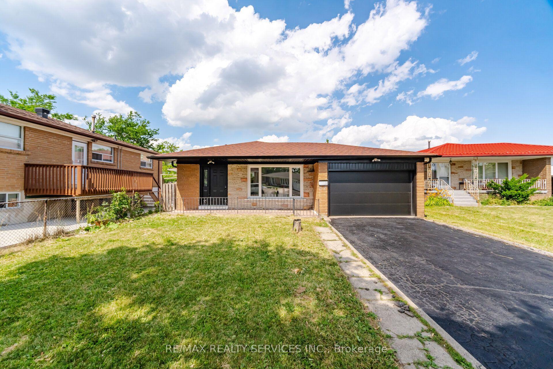 7493 Netherwood Road, Mississauga — Detached for sale, photo 1