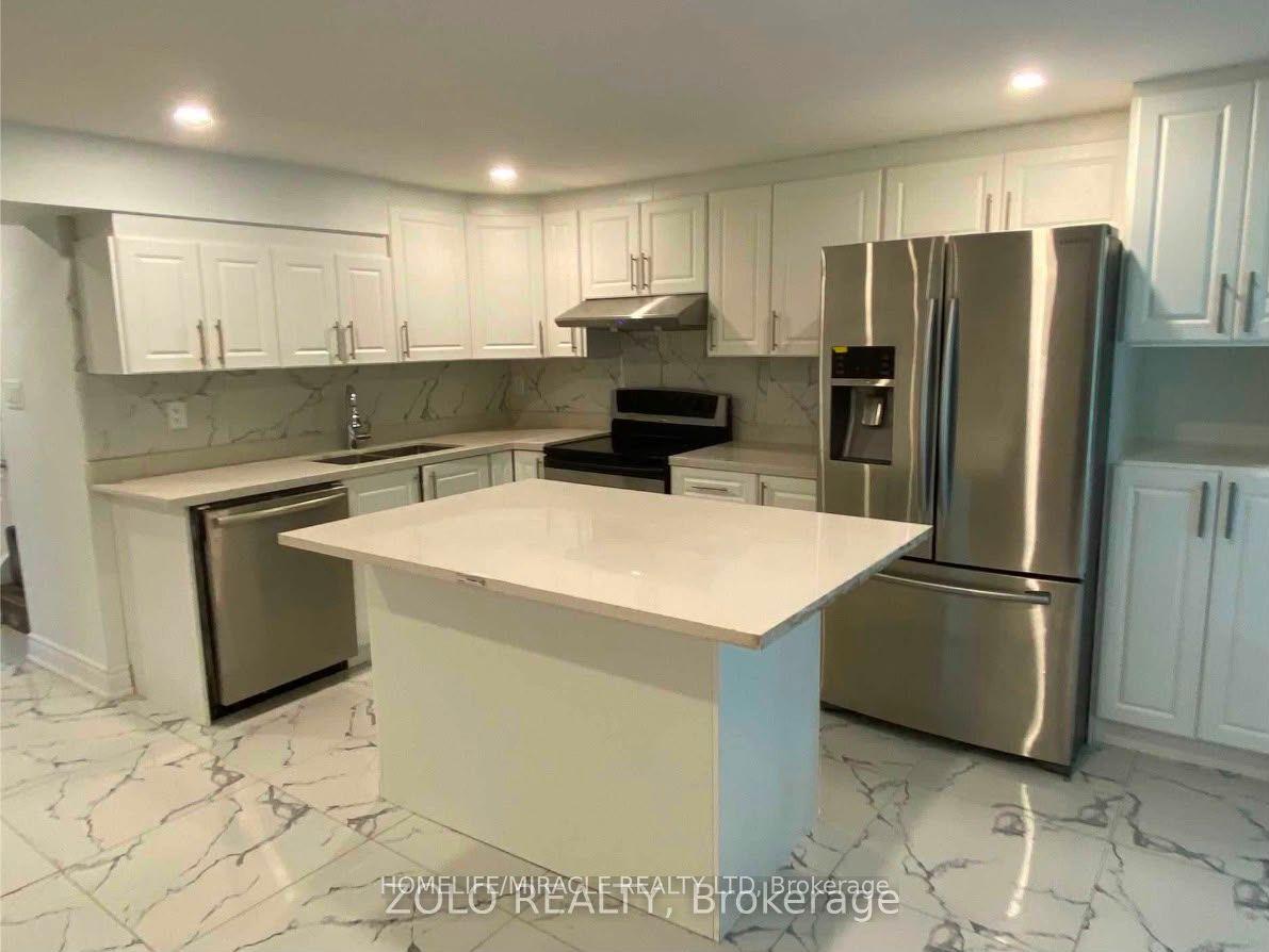 236 Renforth Drive — photo 1