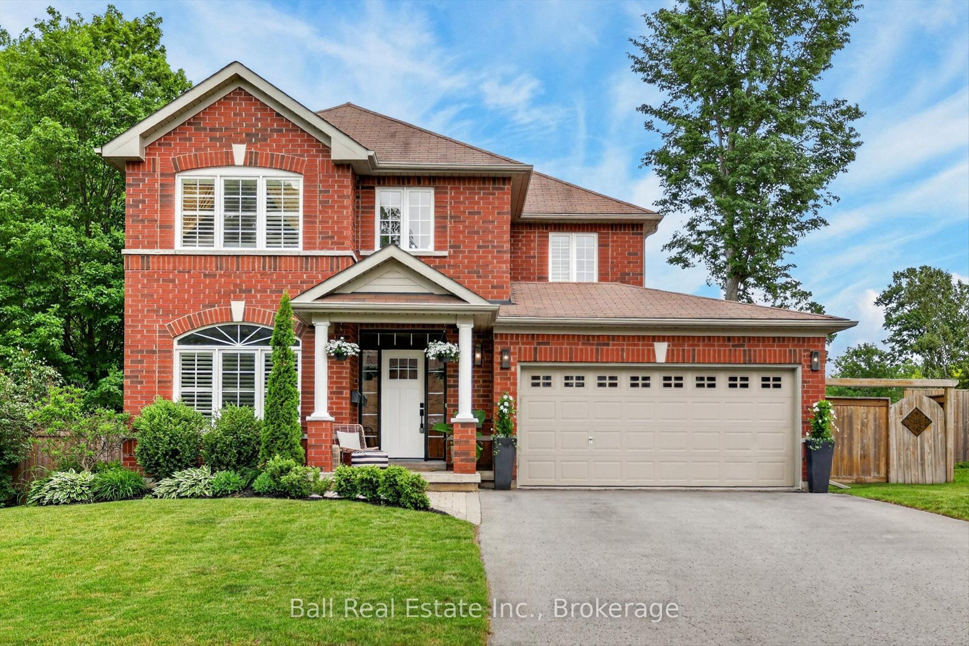 244 Lorne Court — photo 1