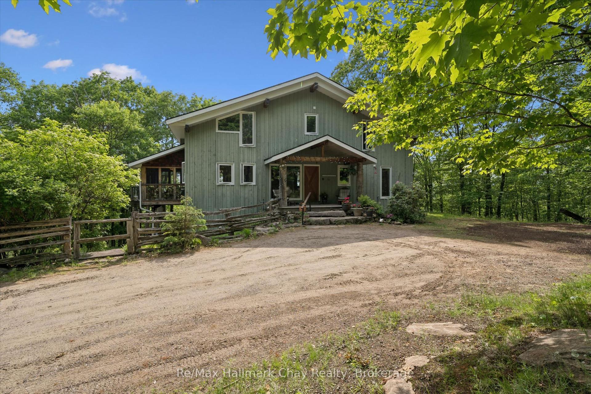 1497 Fox Point Road — photo 1