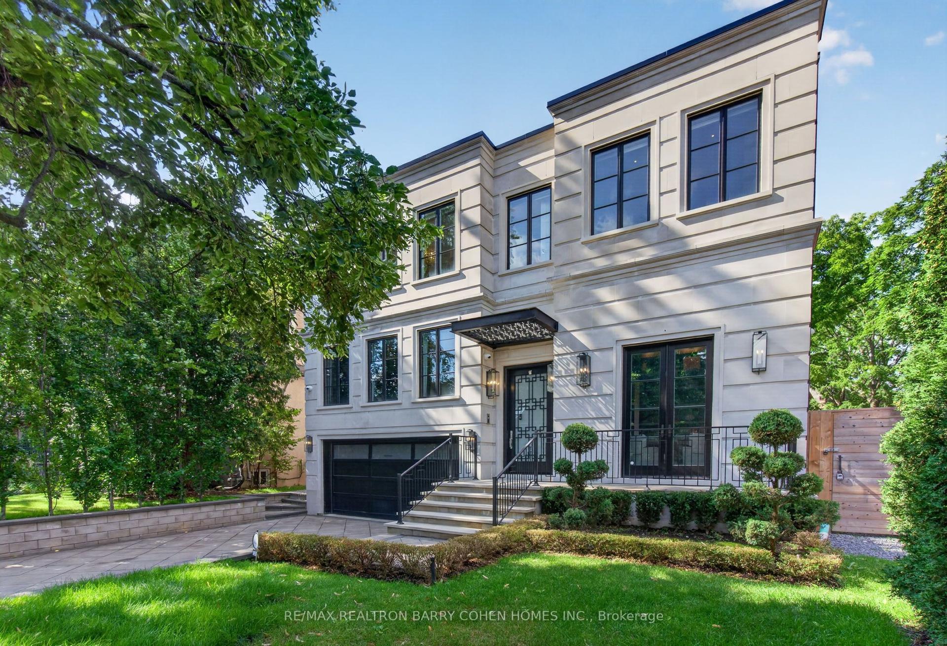 154 Yonge Boulevard, Toronto — Detached for sale, photo 1