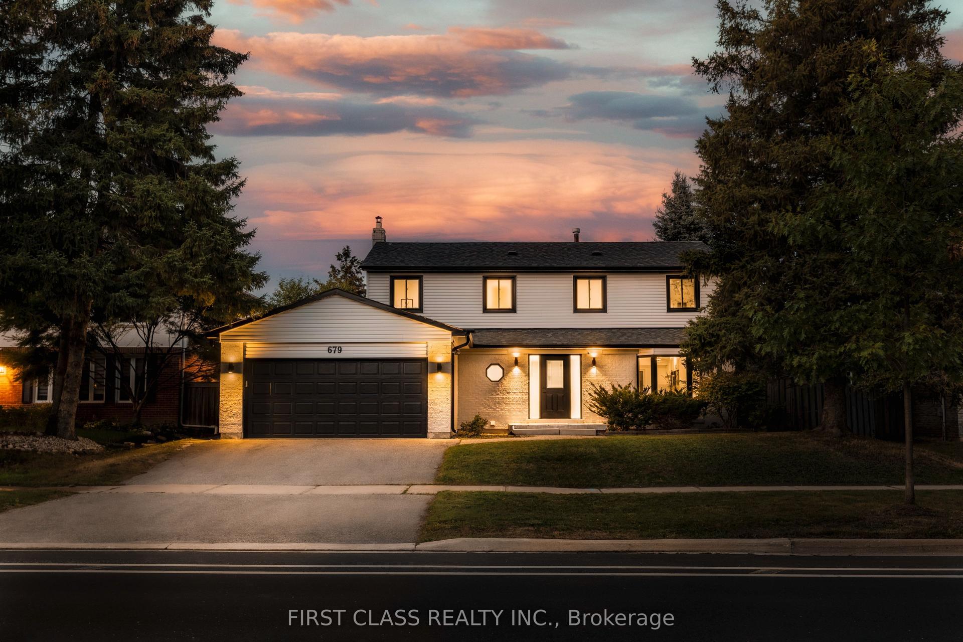 679 Village Parkway — photo 1