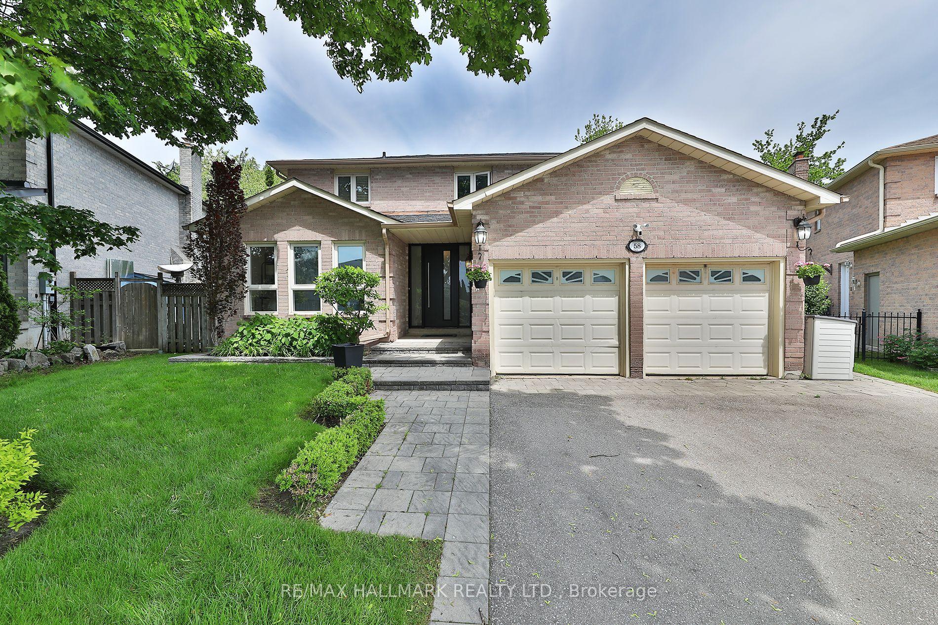 58 Pickett Crescent — photo 1