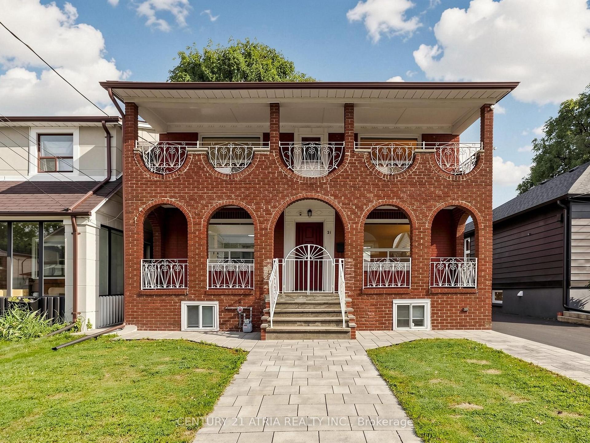 21 Mahoney Avenue, Toronto — Detached for sale, photo 1