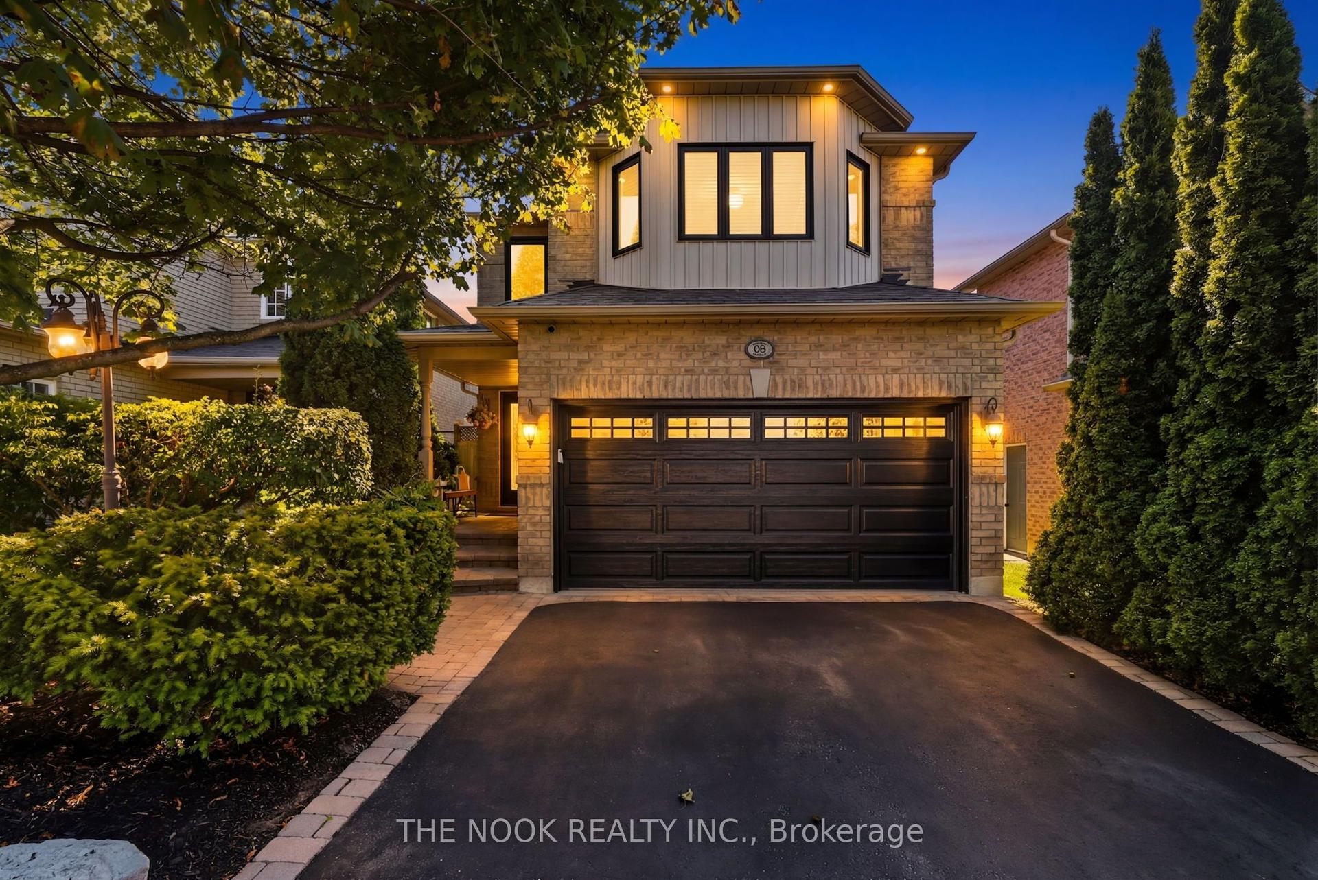 89 Huntington Crescent — photo 1