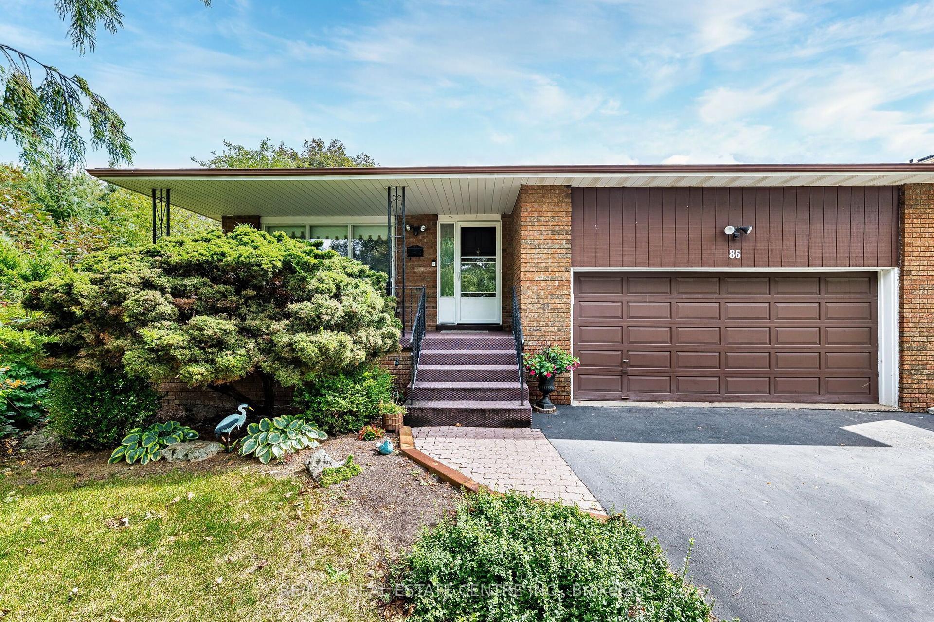 86 Jade Crescent, Brampton — Detached for sale, photo 1