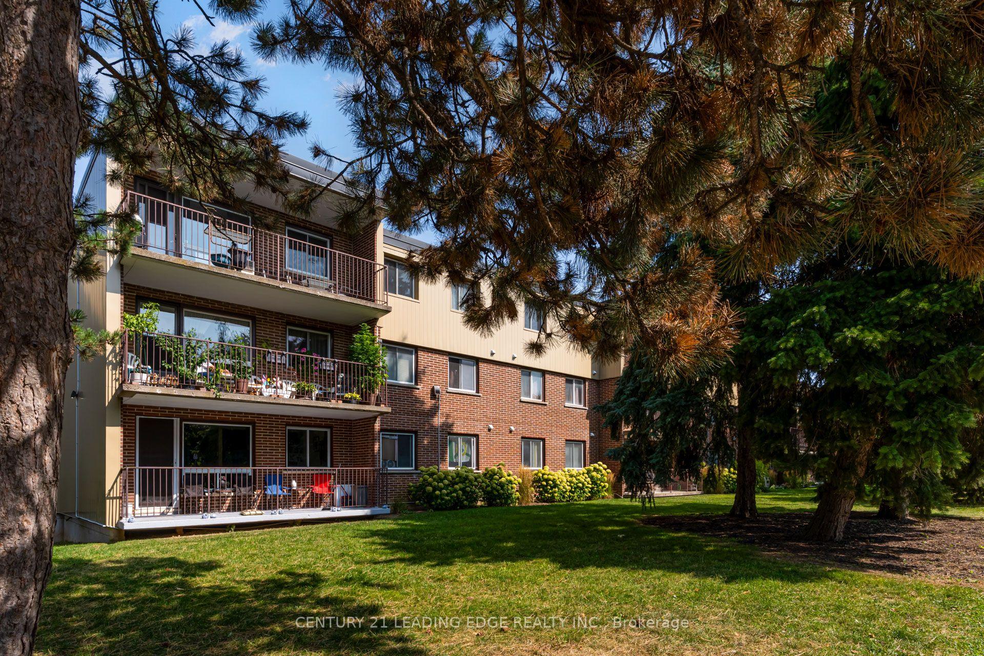 30 Avalon Place 314 #314, Kitchener — Condo for sale, photo 1