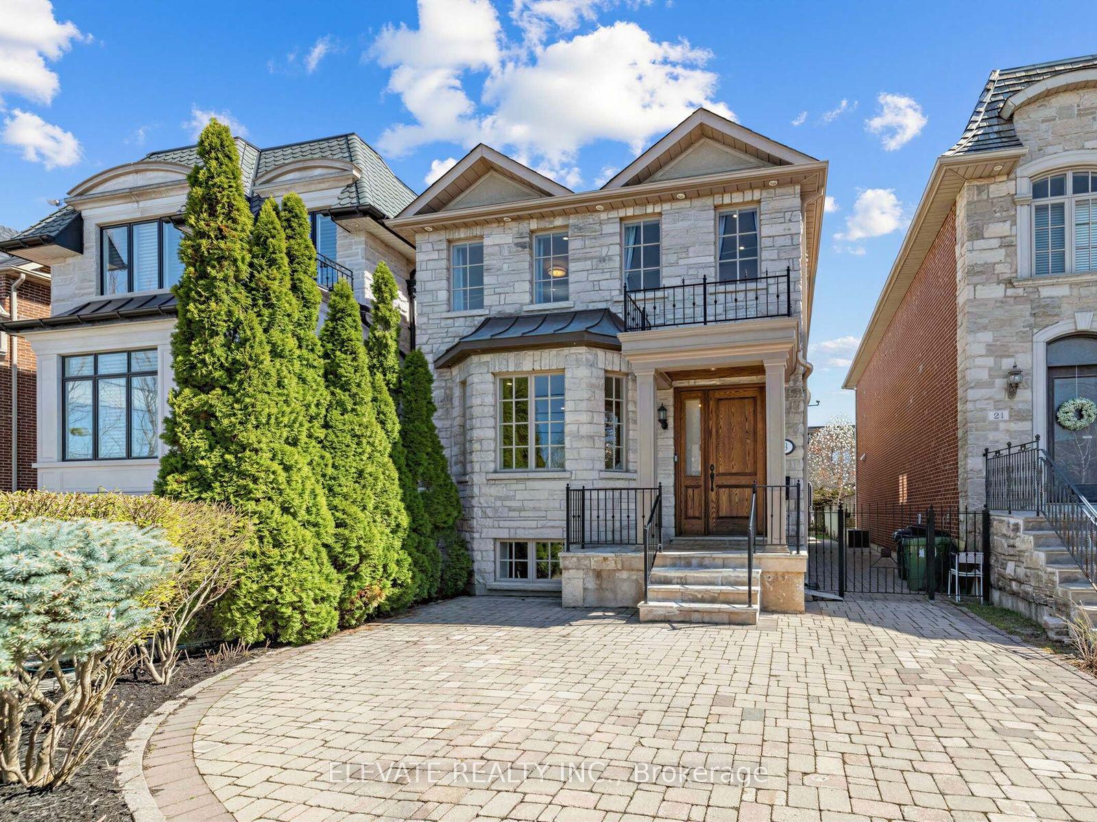 19 Dunblaine Avenue — photo 1