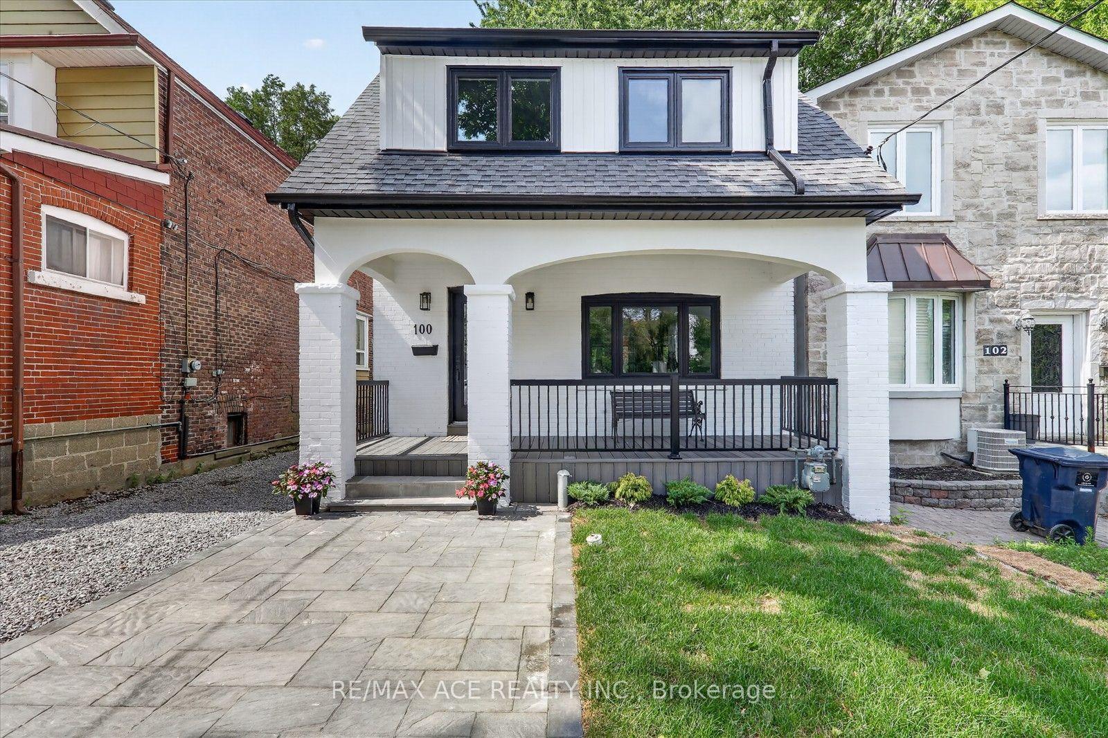 100 Dunkirk Road, Toronto — Detached for sale, photo 1
